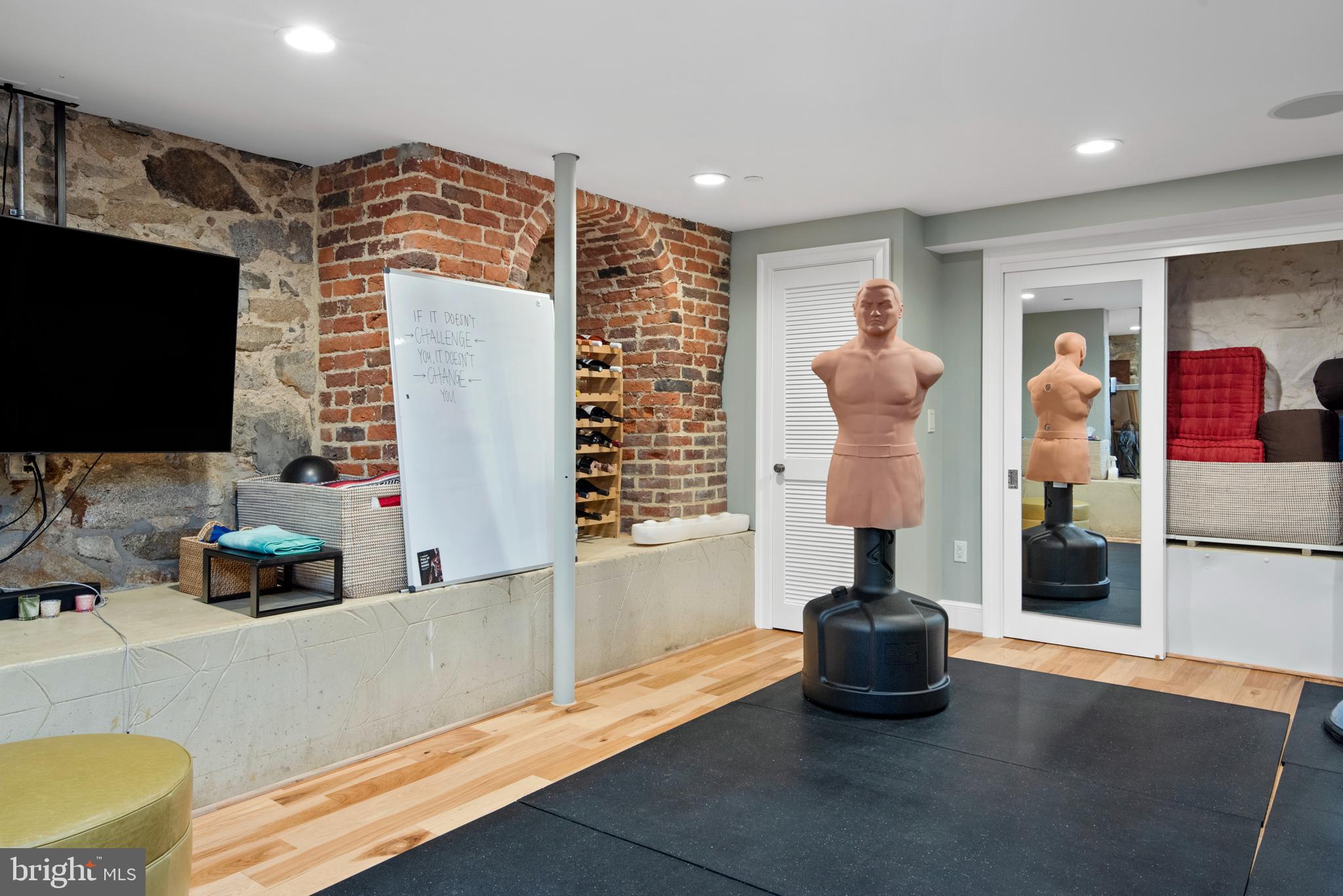 HISTORIC DISTRICT - Residential