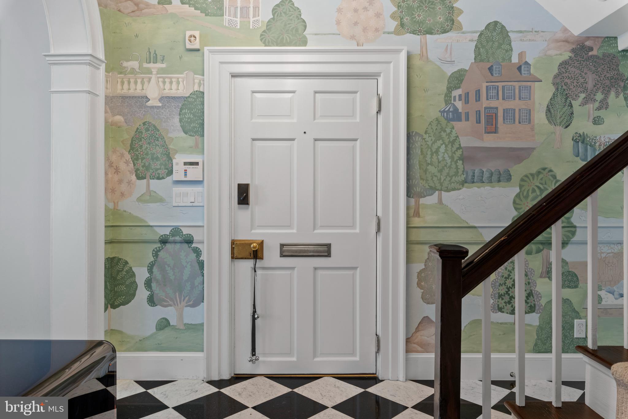 HISTORIC DISTRICT - Residential