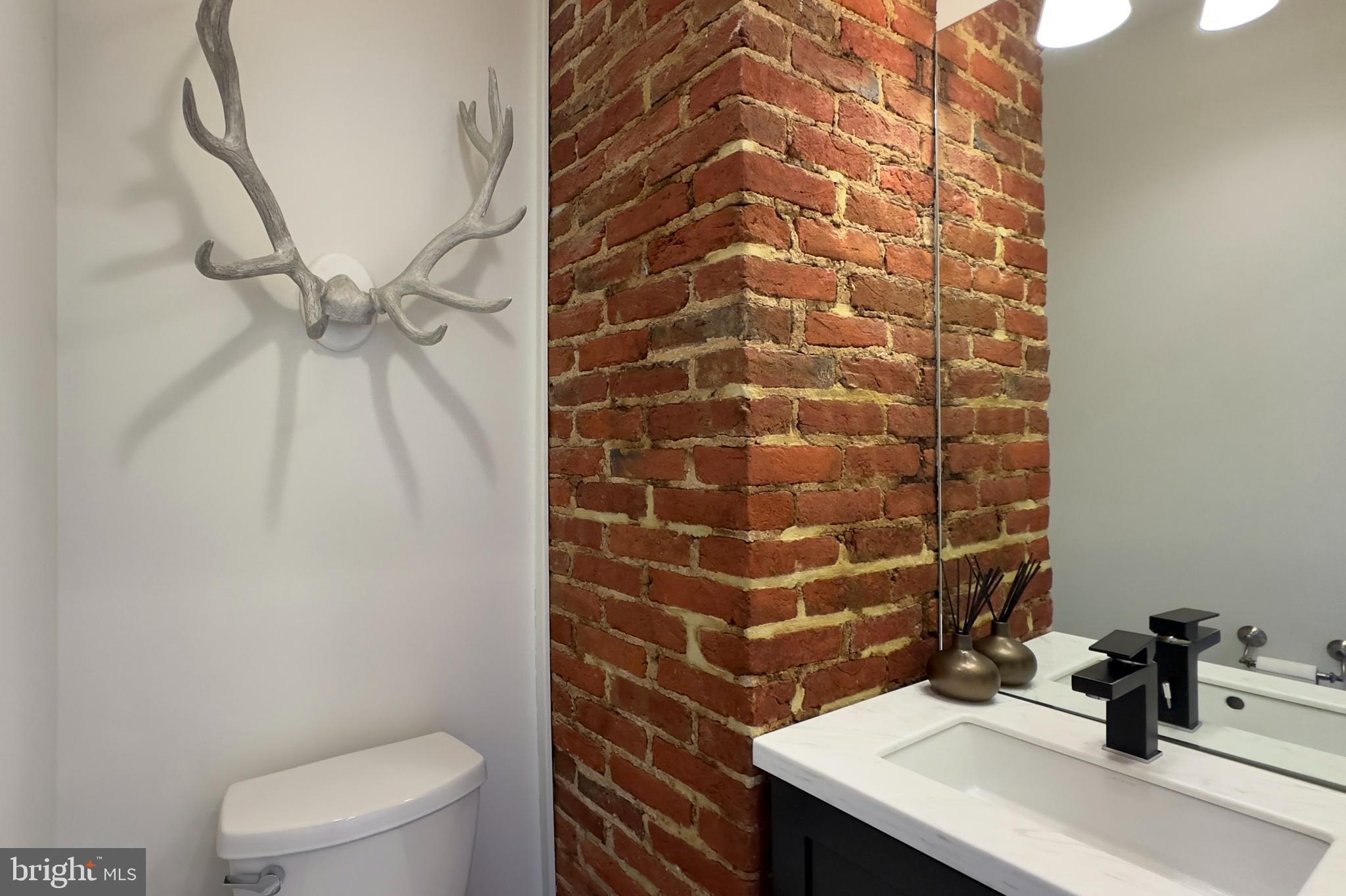 HISTORIC DISTRICT - Residential