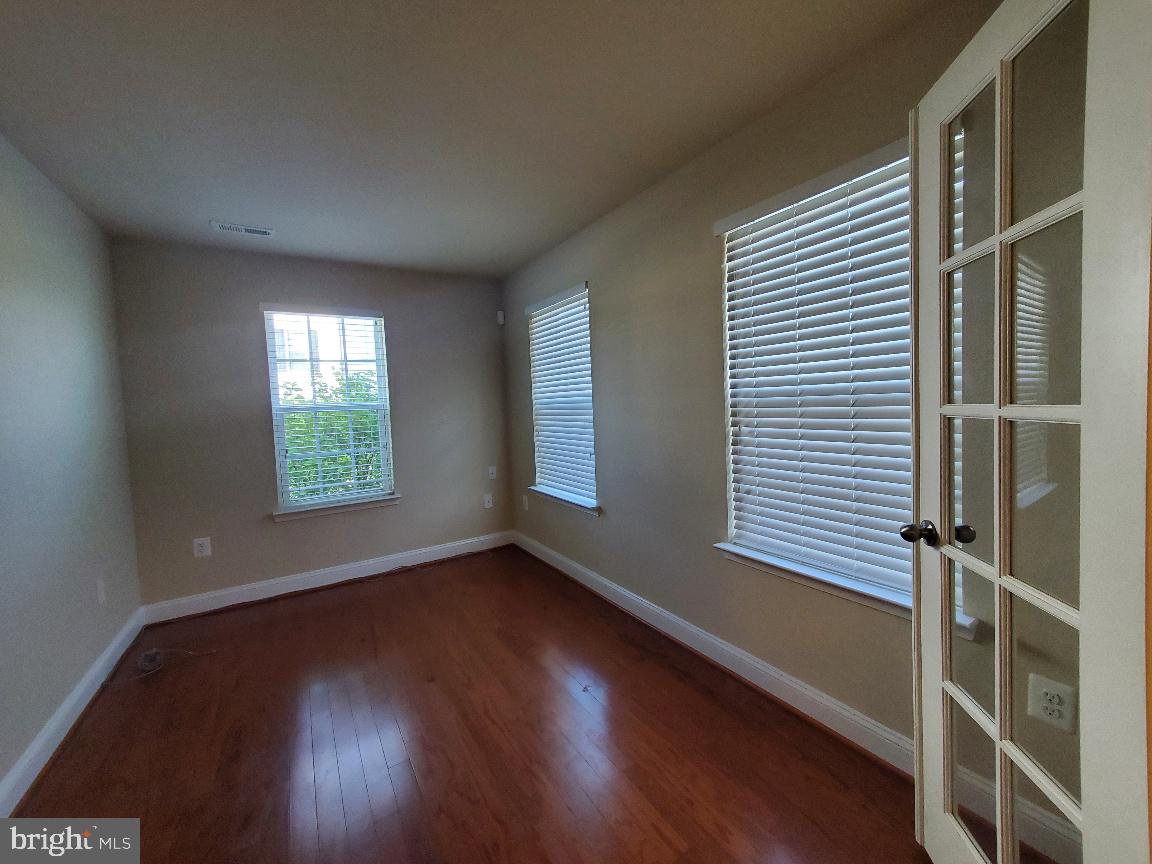 CLARKSBURG VILLAGE - Residential Lease