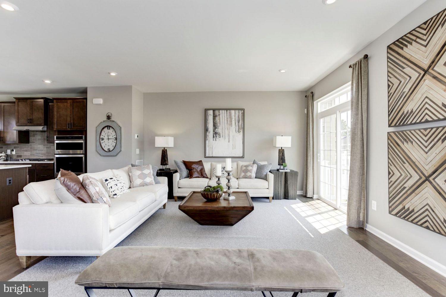 WHITSON WOODS - Residential