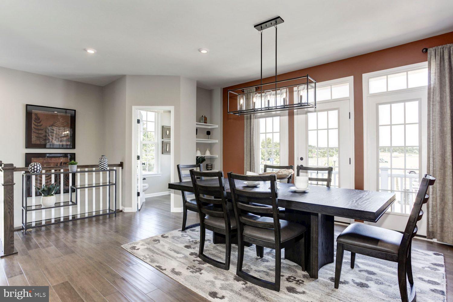 WHITSON WOODS - Residential