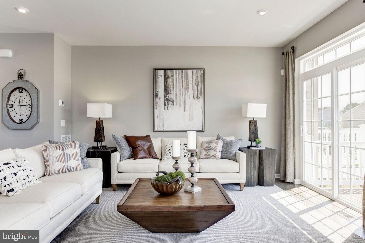 WHITSON WOODS - Residential