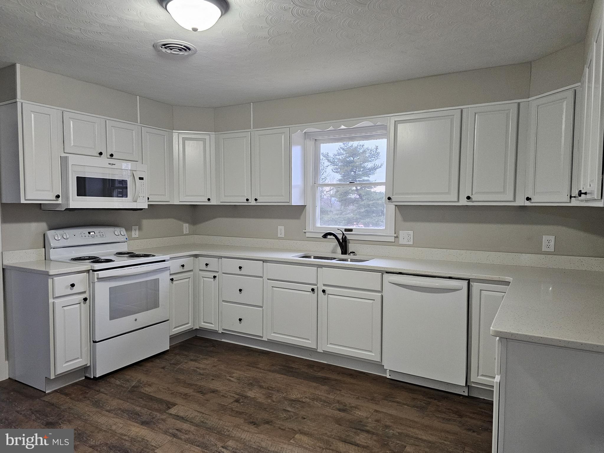 315 CHERRY LANE DRIVE