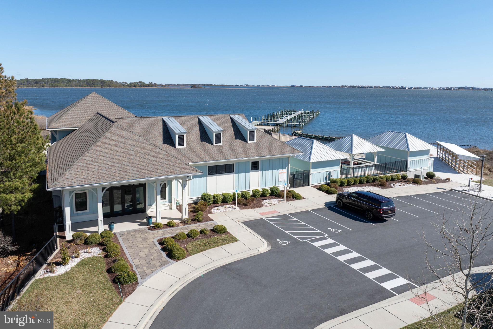 THE OVERLOOK - Residential