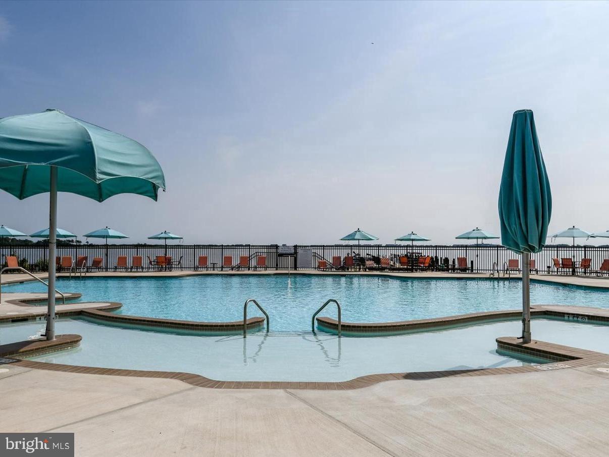 THE OVERLOOK - Residential