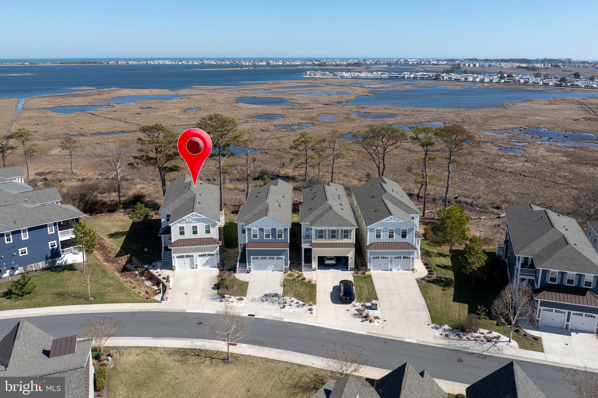 THE OVERLOOK - Residential