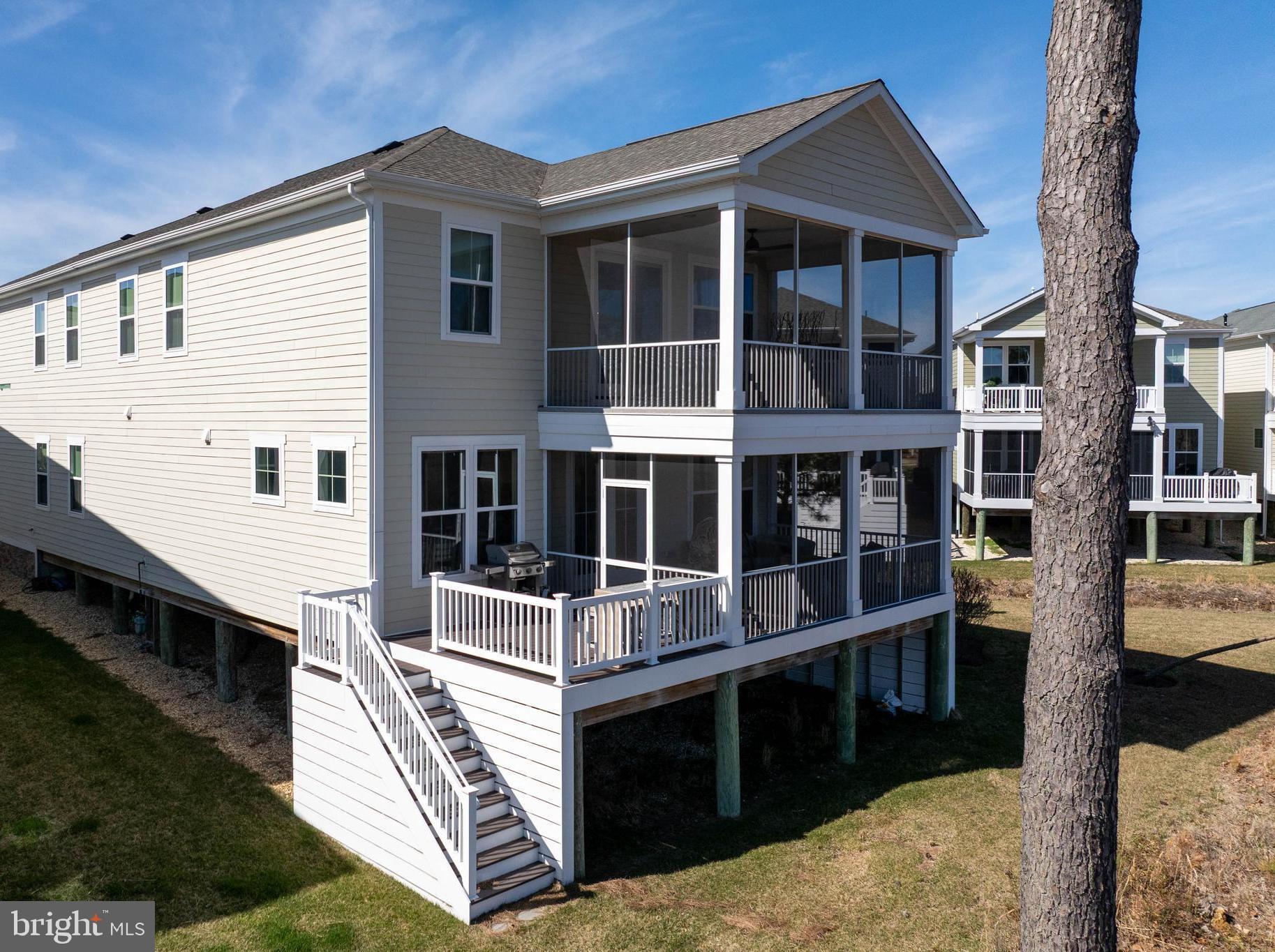 THE OVERLOOK - Residential