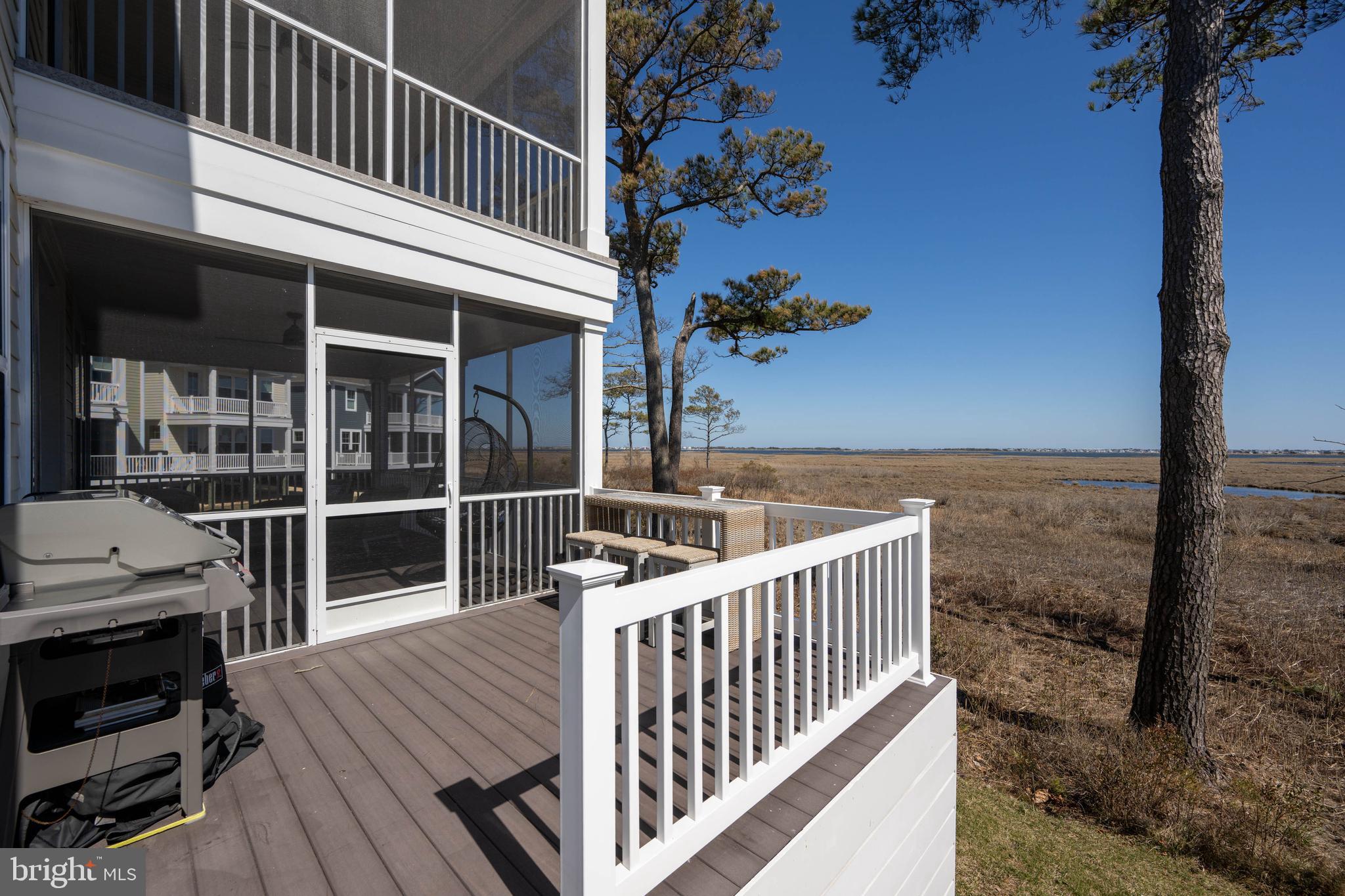 THE OVERLOOK - Residential