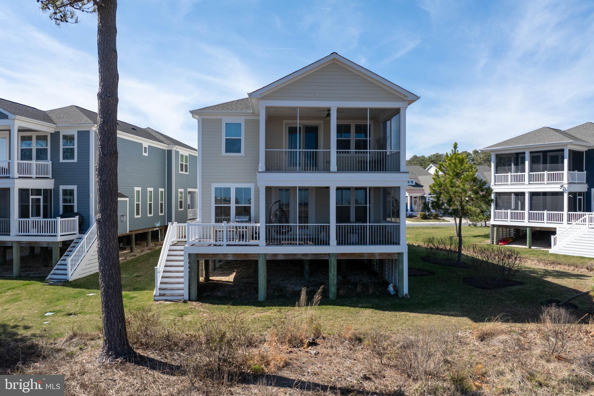 THE OVERLOOK - Residential