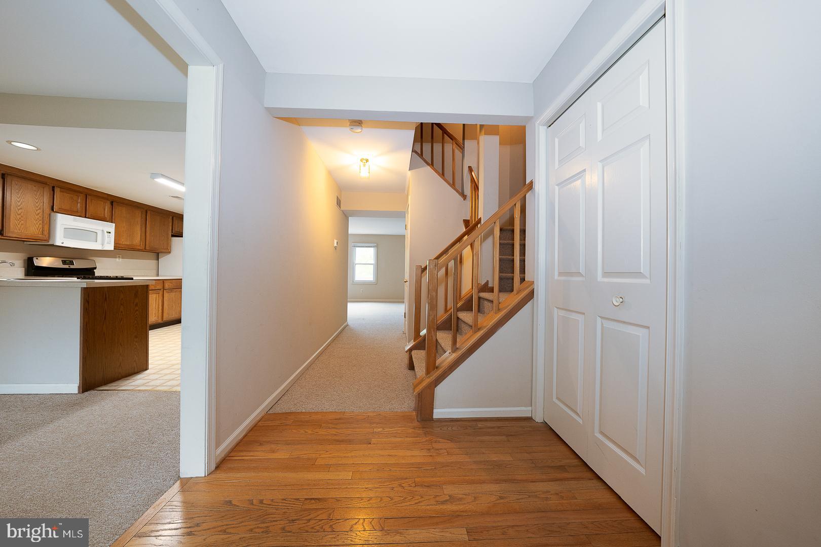28 WOODSTREAM DRIVE