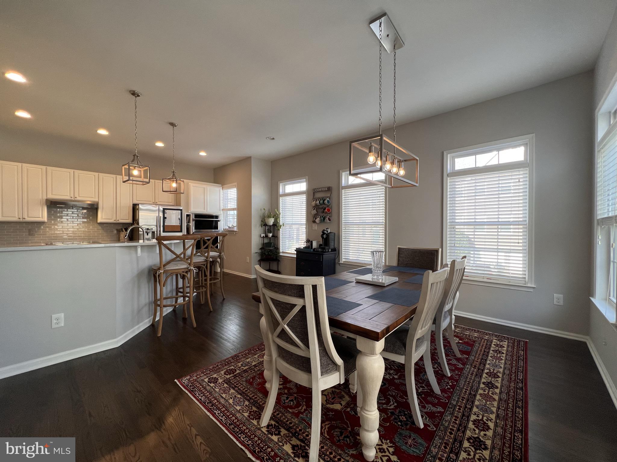 CASCADES - Residential Lease