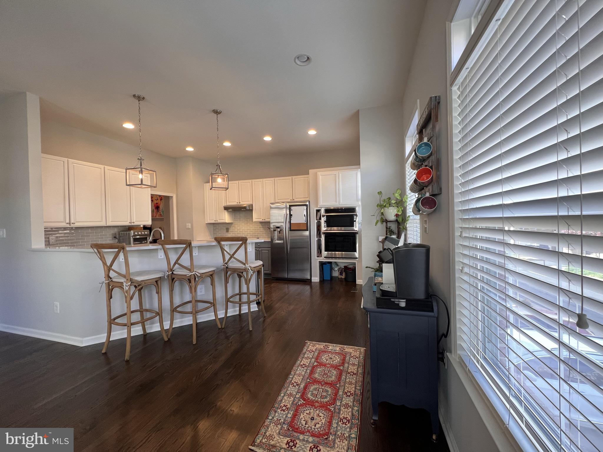 CASCADES - Residential Lease