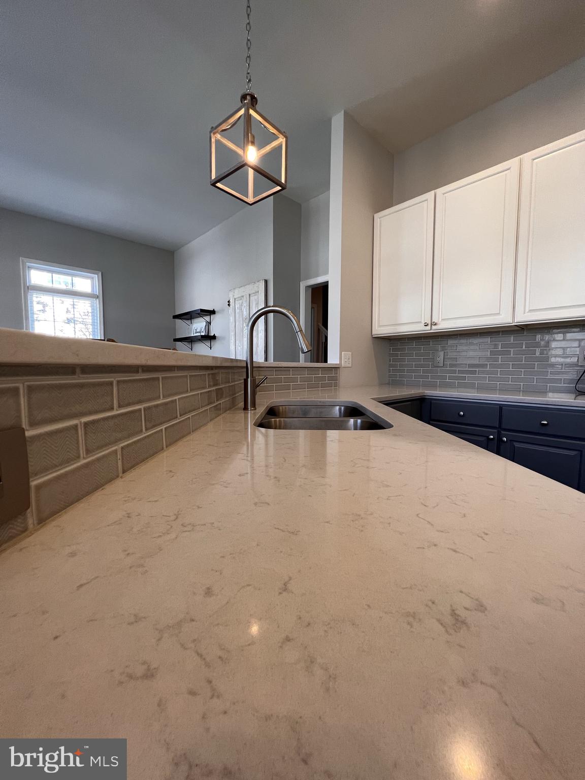 CASCADES - Residential Lease