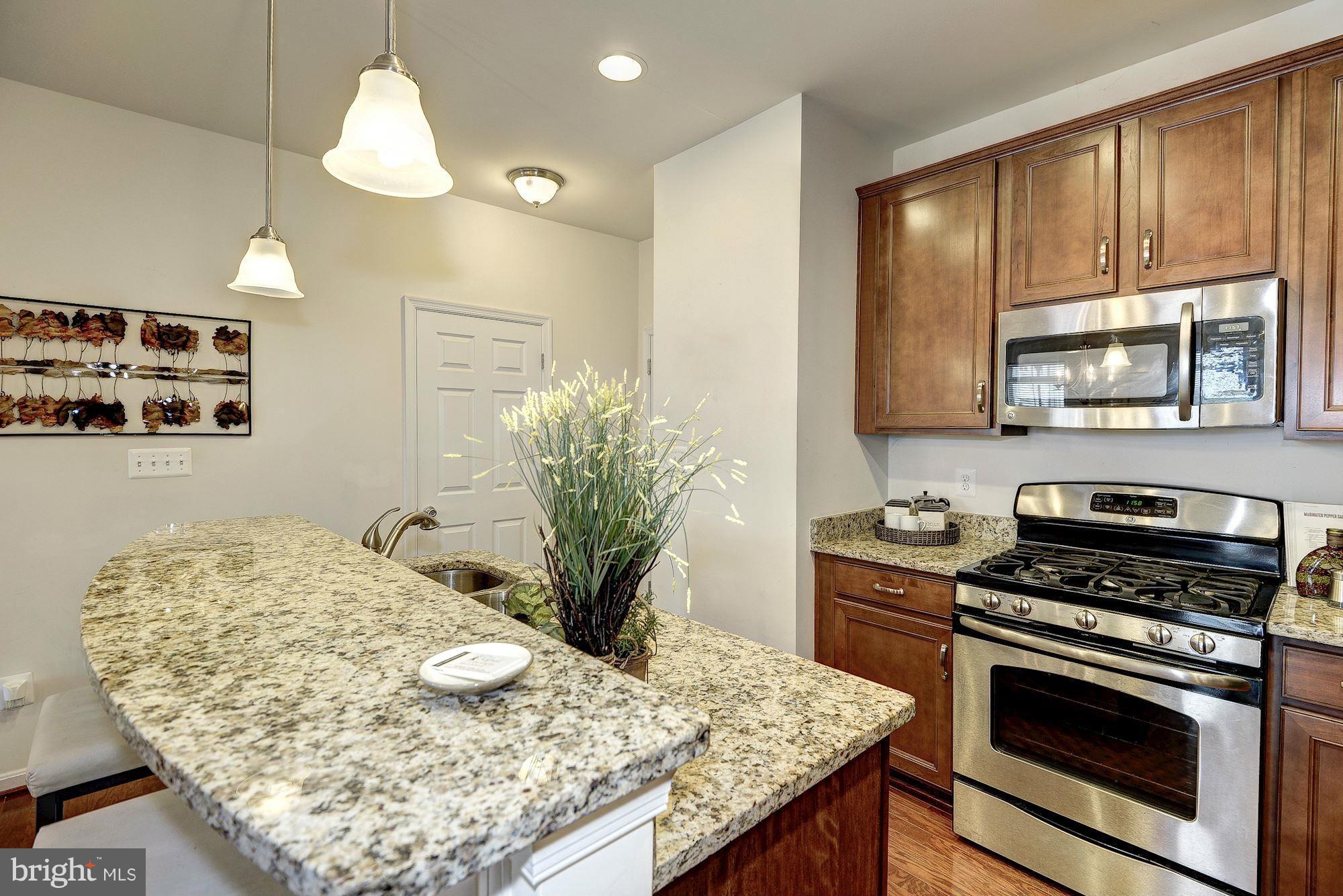 RESIDENCES AT DULLES PRK - Residential