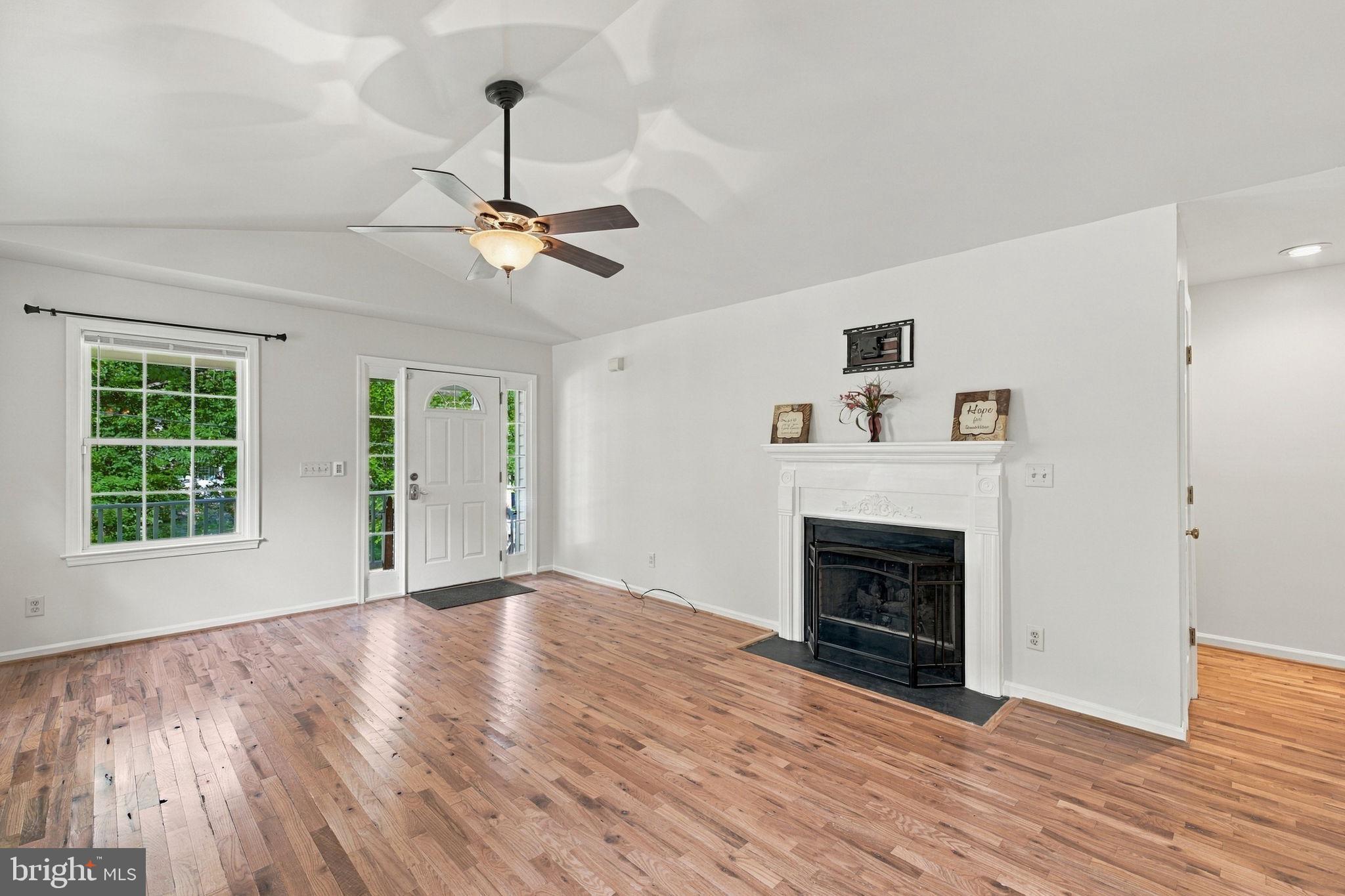 297 POPLAR DRIVE