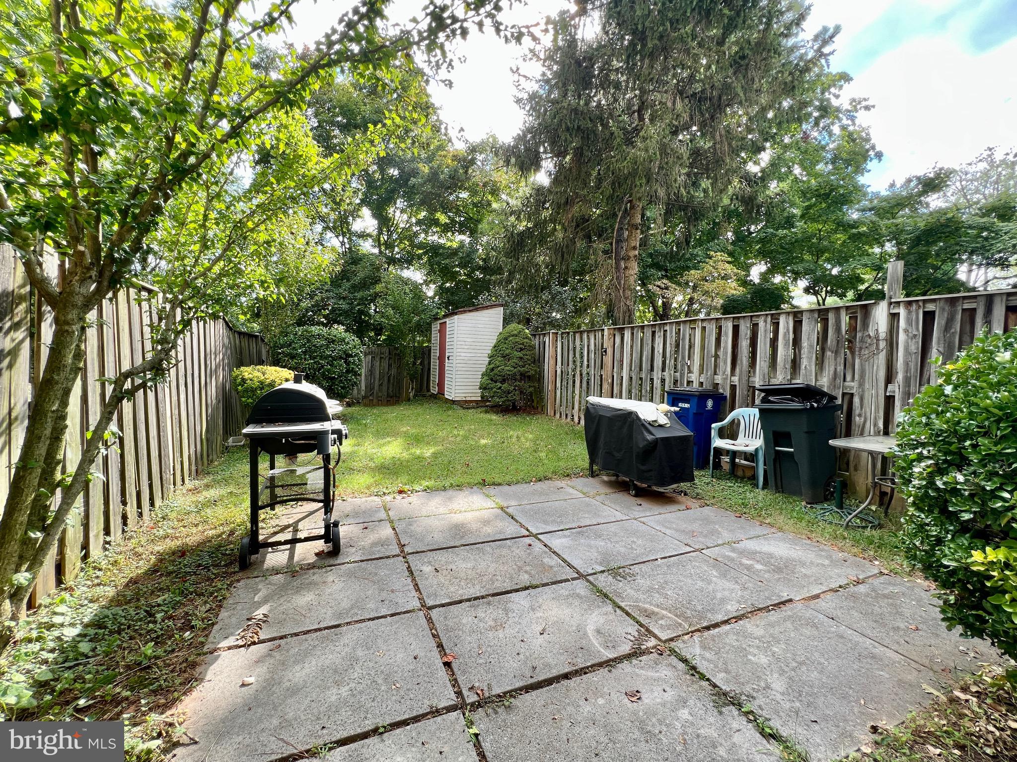 DAMASCUS MANOR - Residential