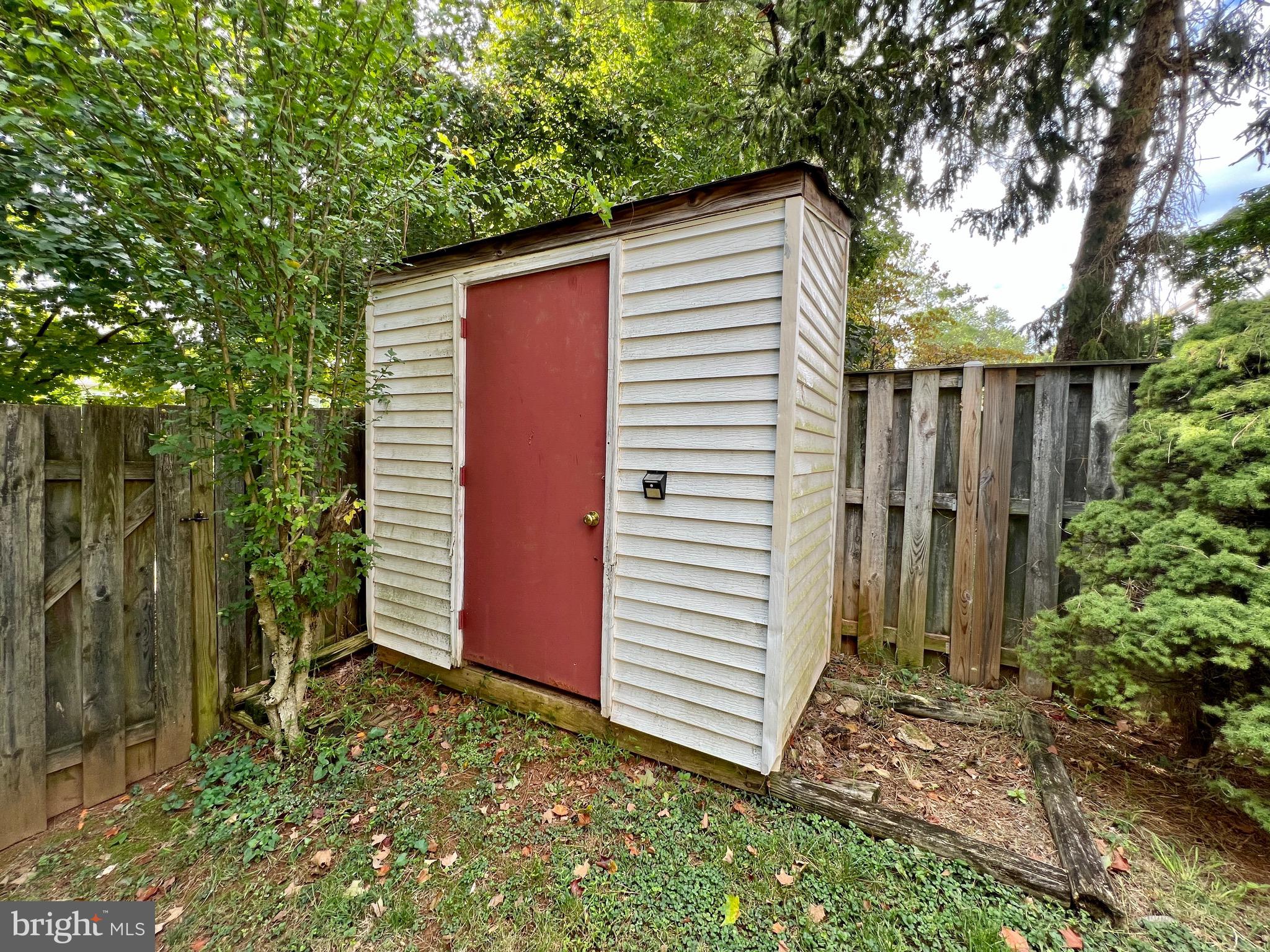 DAMASCUS MANOR - Residential