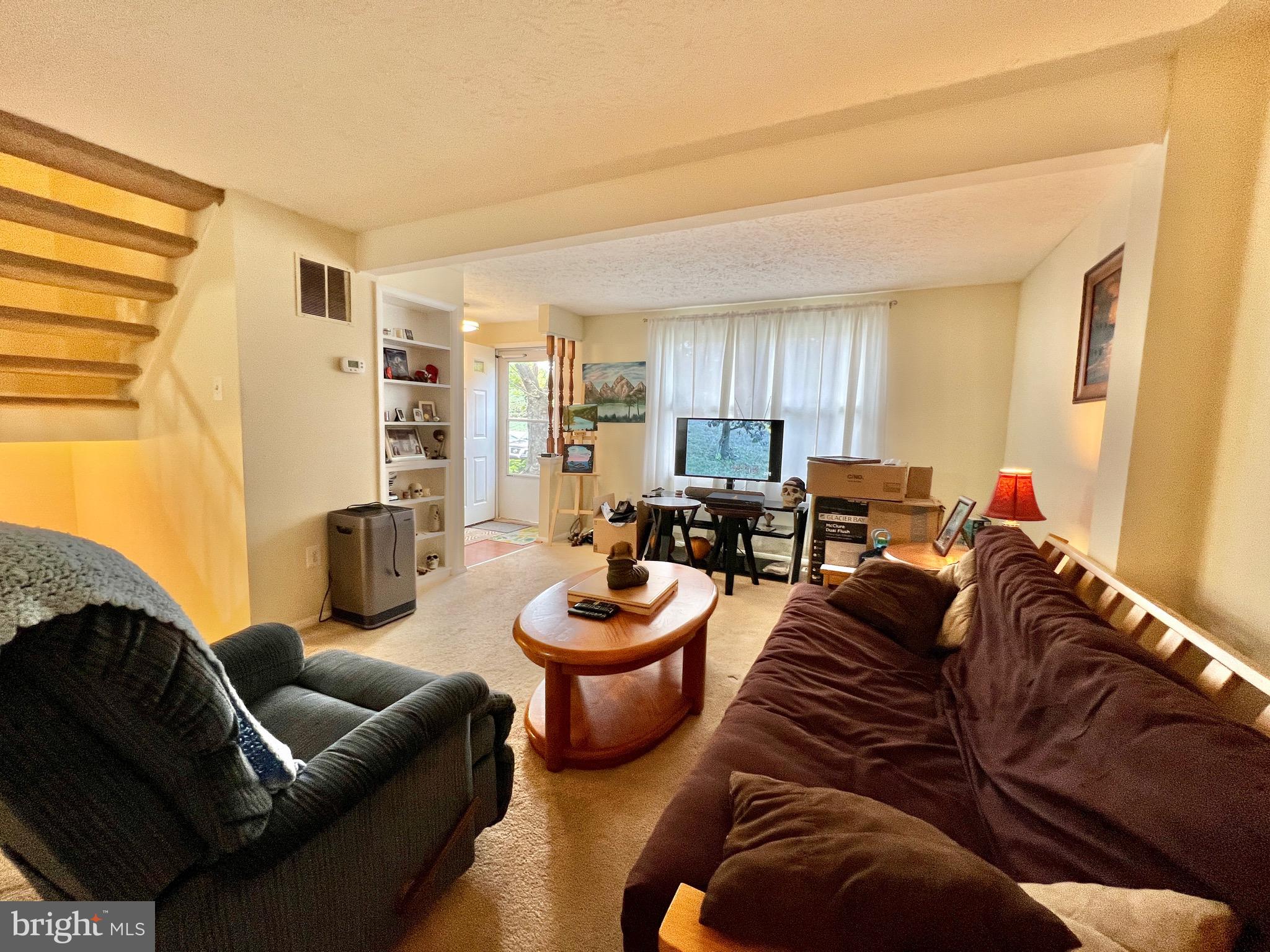 DAMASCUS MANOR - Residential