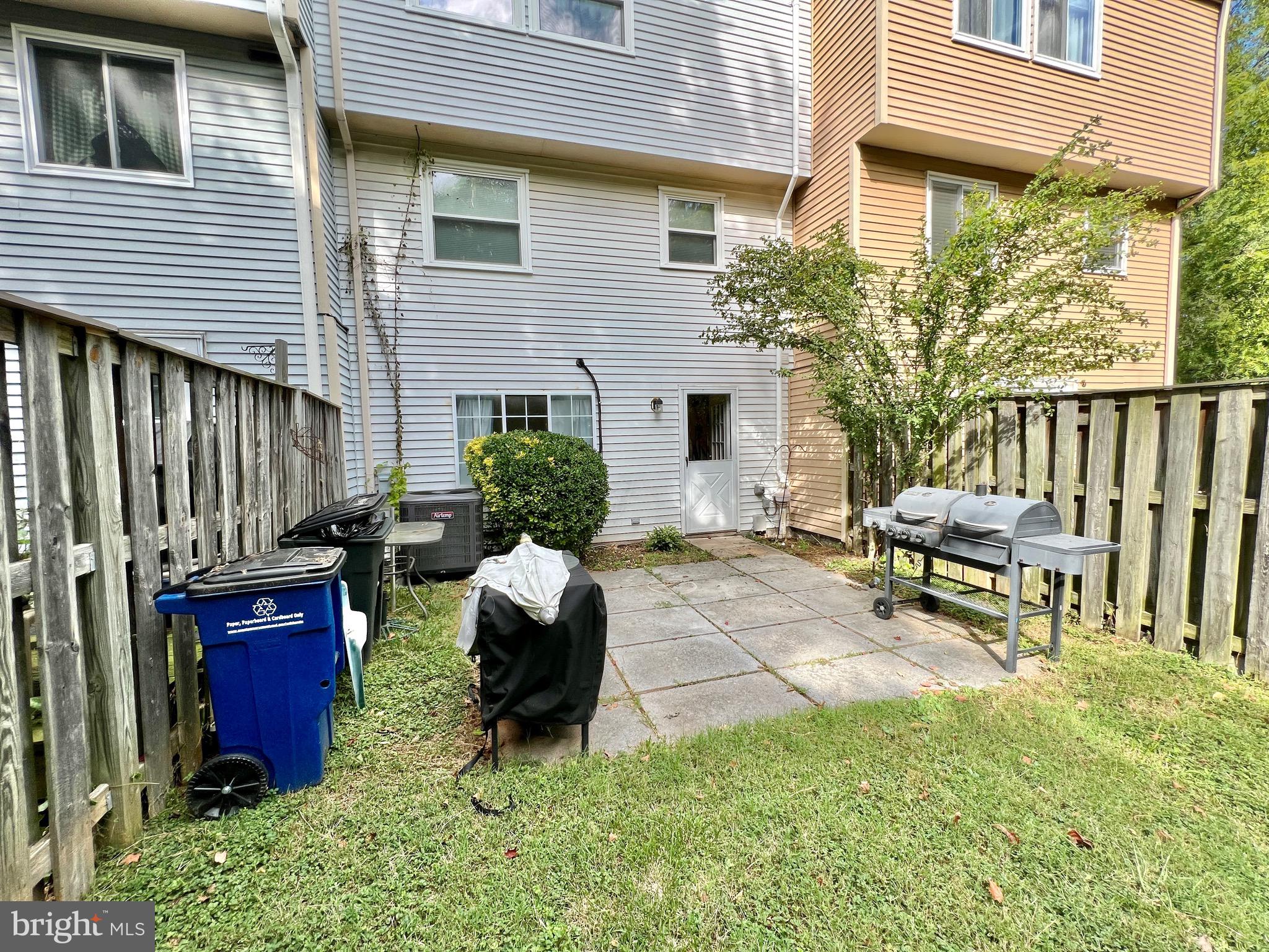 DAMASCUS MANOR - Residential