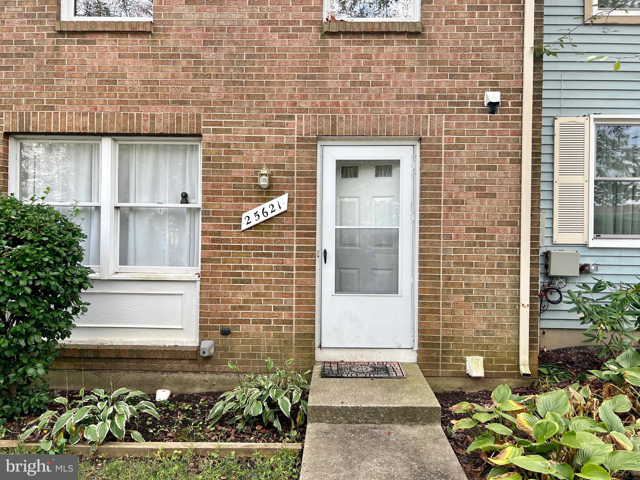 DAMASCUS MANOR - Residential