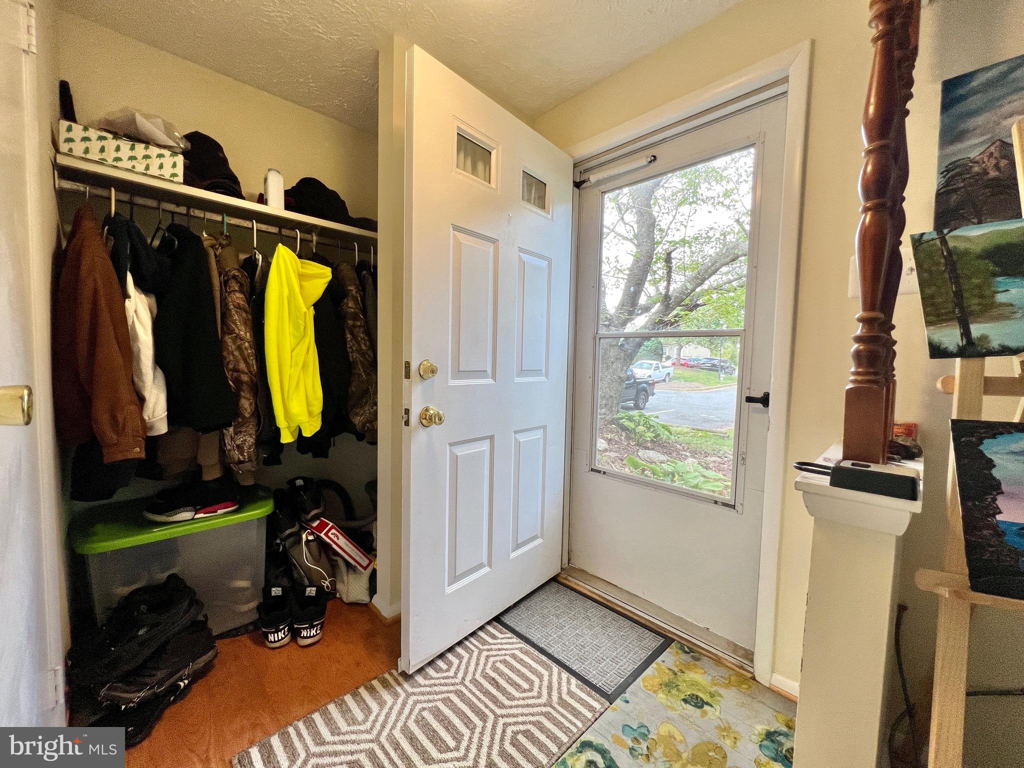 DAMASCUS MANOR - Residential