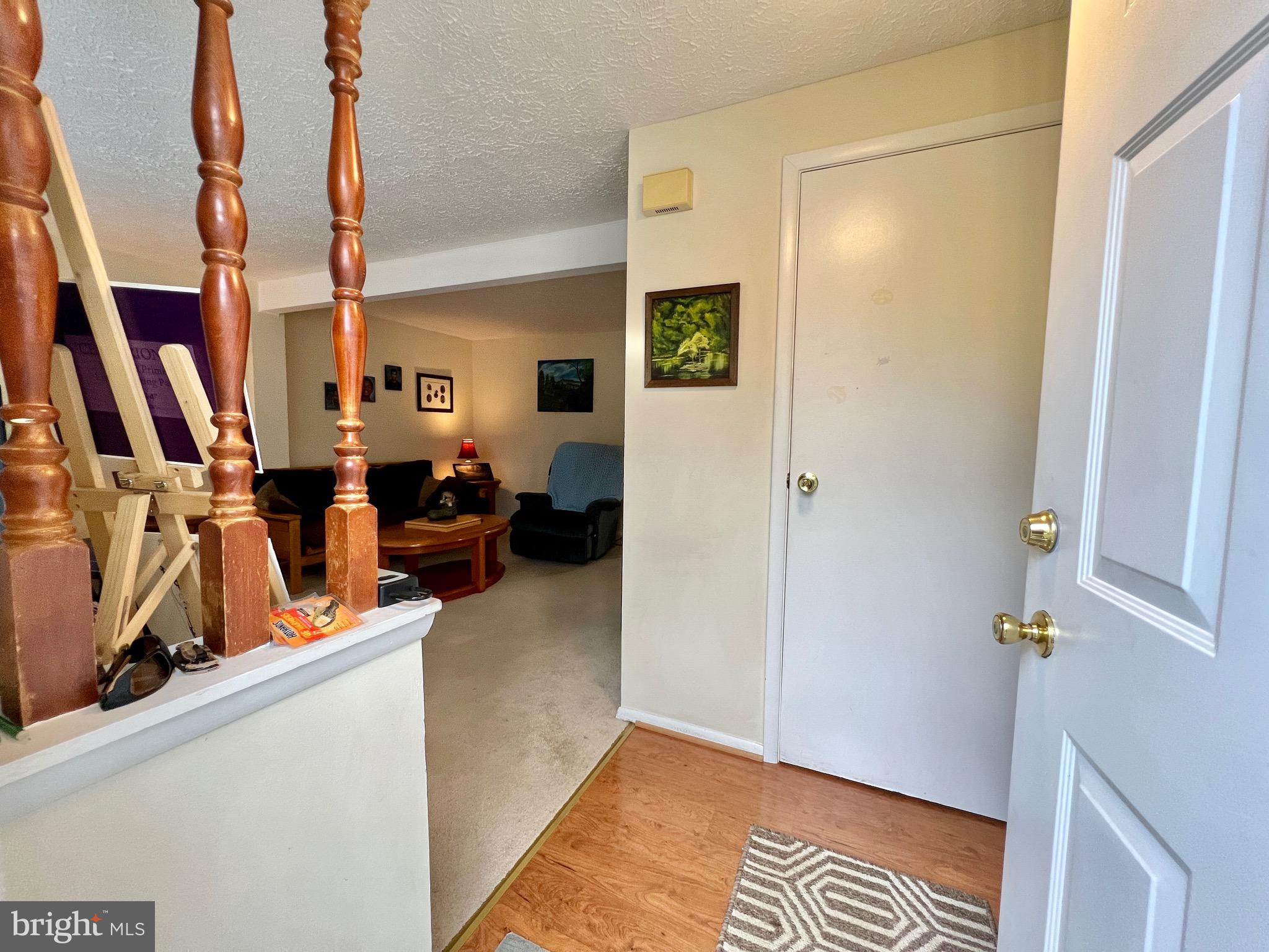 DAMASCUS MANOR - Residential