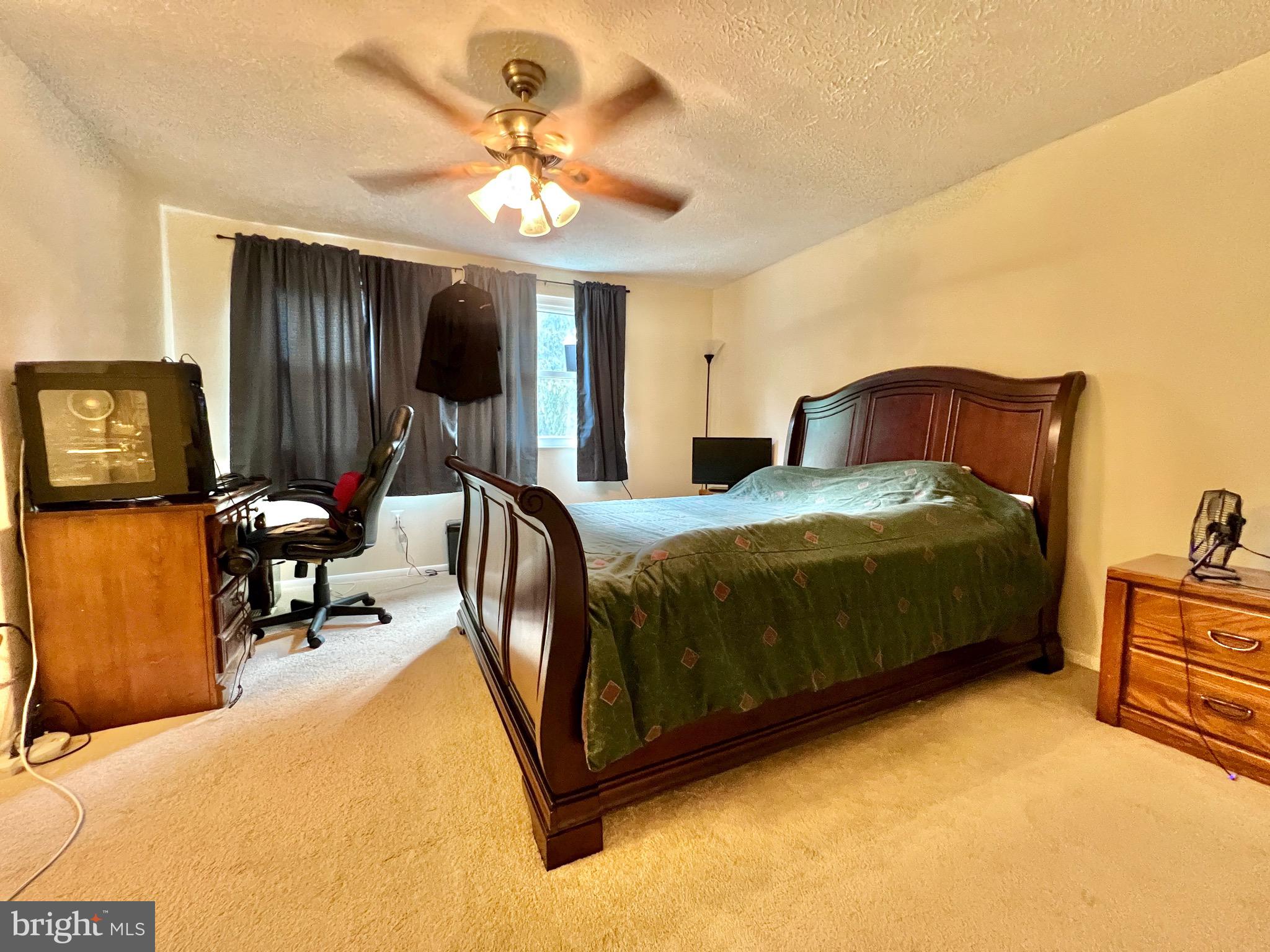 DAMASCUS MANOR - Residential