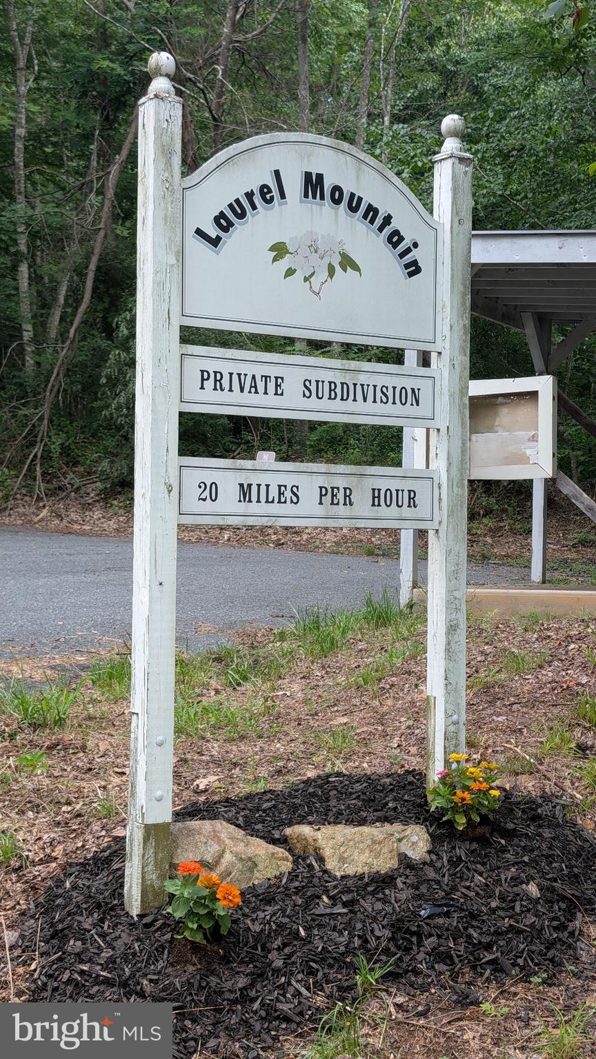 LAUREL MOUNTAIN - Residential