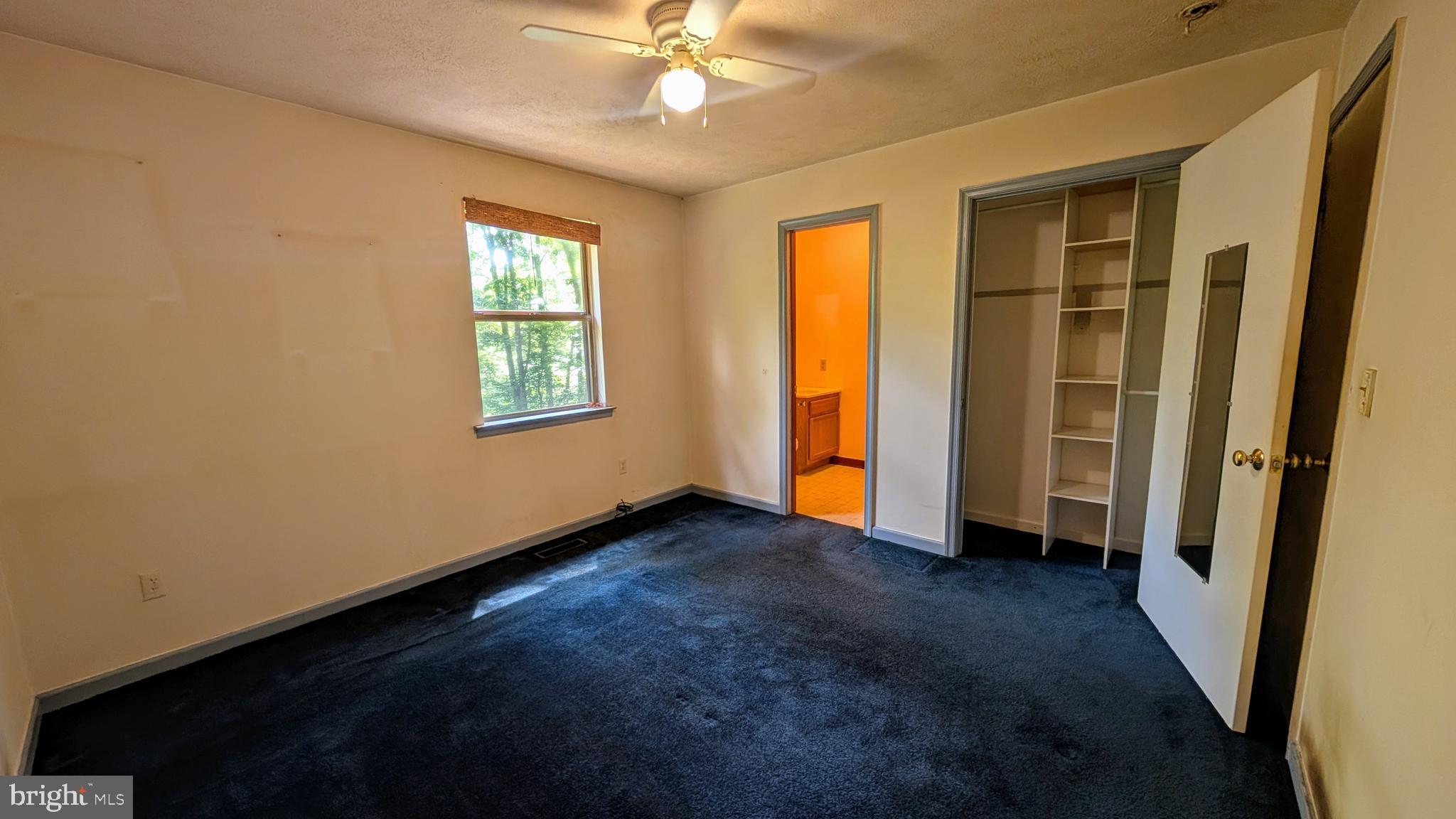 LAUREL MOUNTAIN - Residential