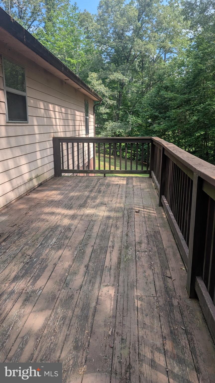 LAUREL MOUNTAIN - Residential