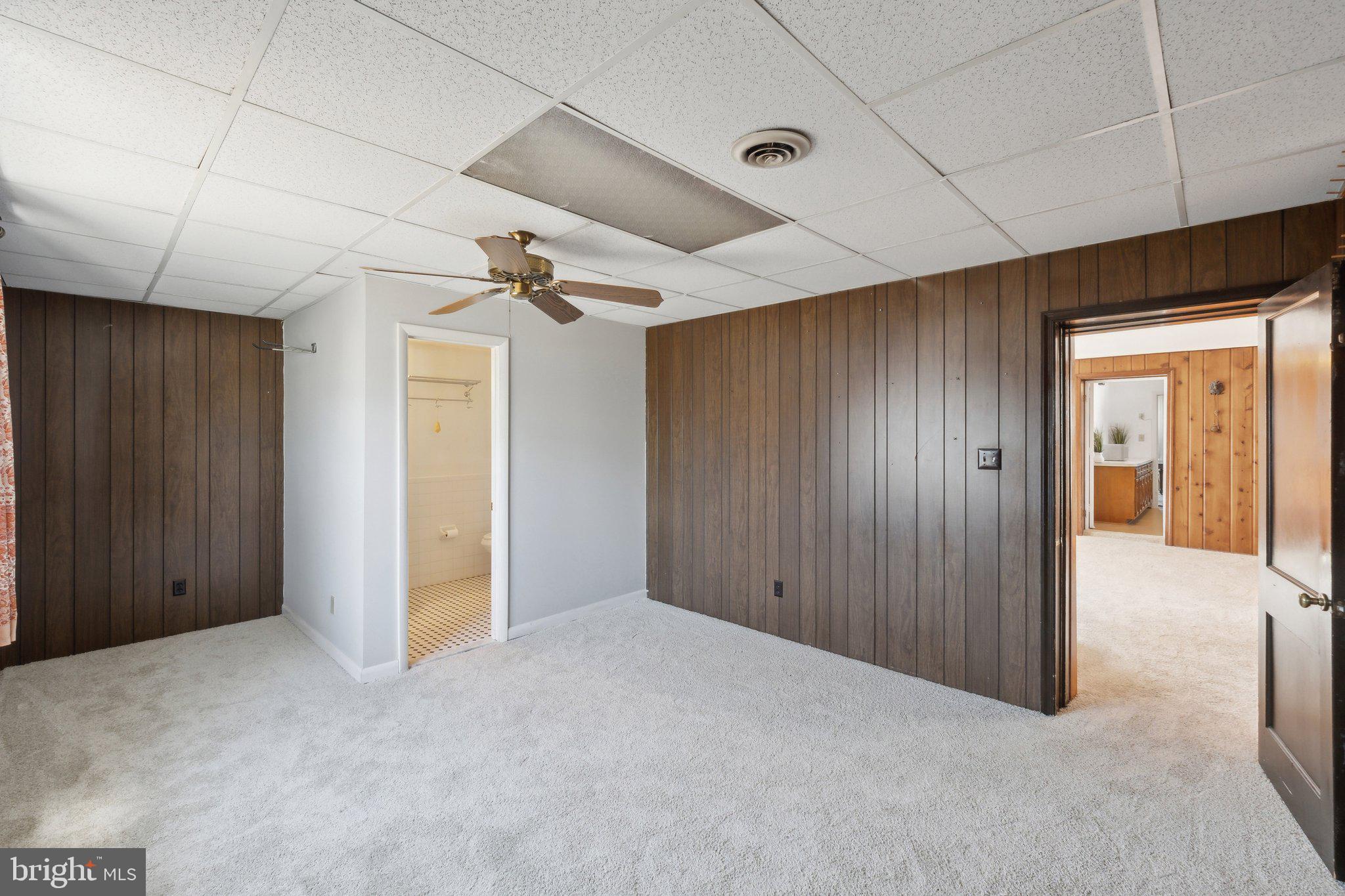 CONNECTICUT GARDENS - Residential