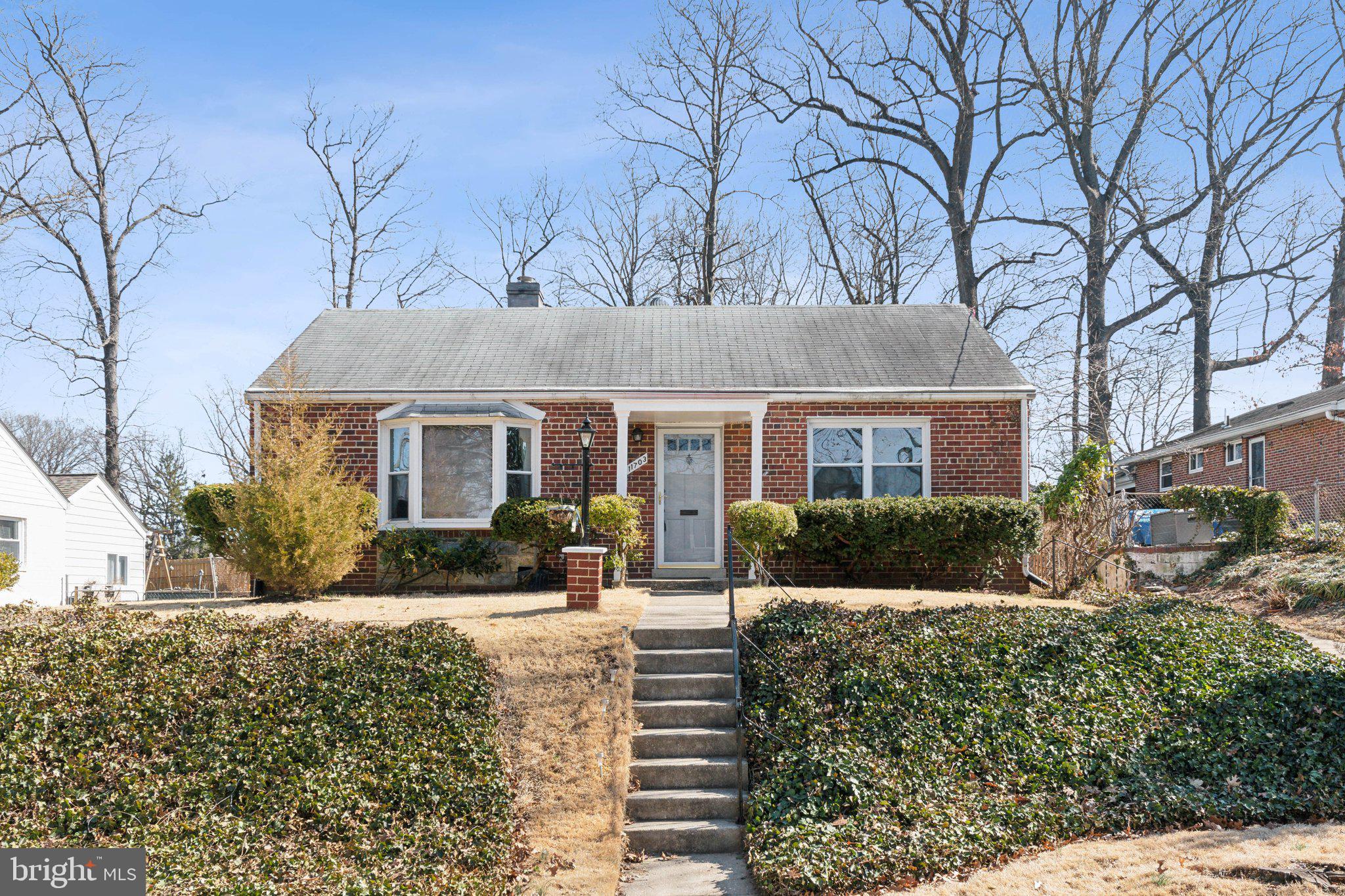 CONNECTICUT GARDENS - Residential