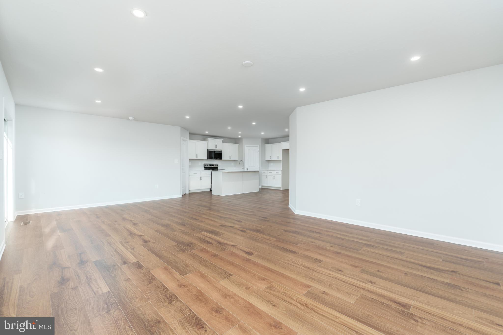 DEERFIELD - Residential