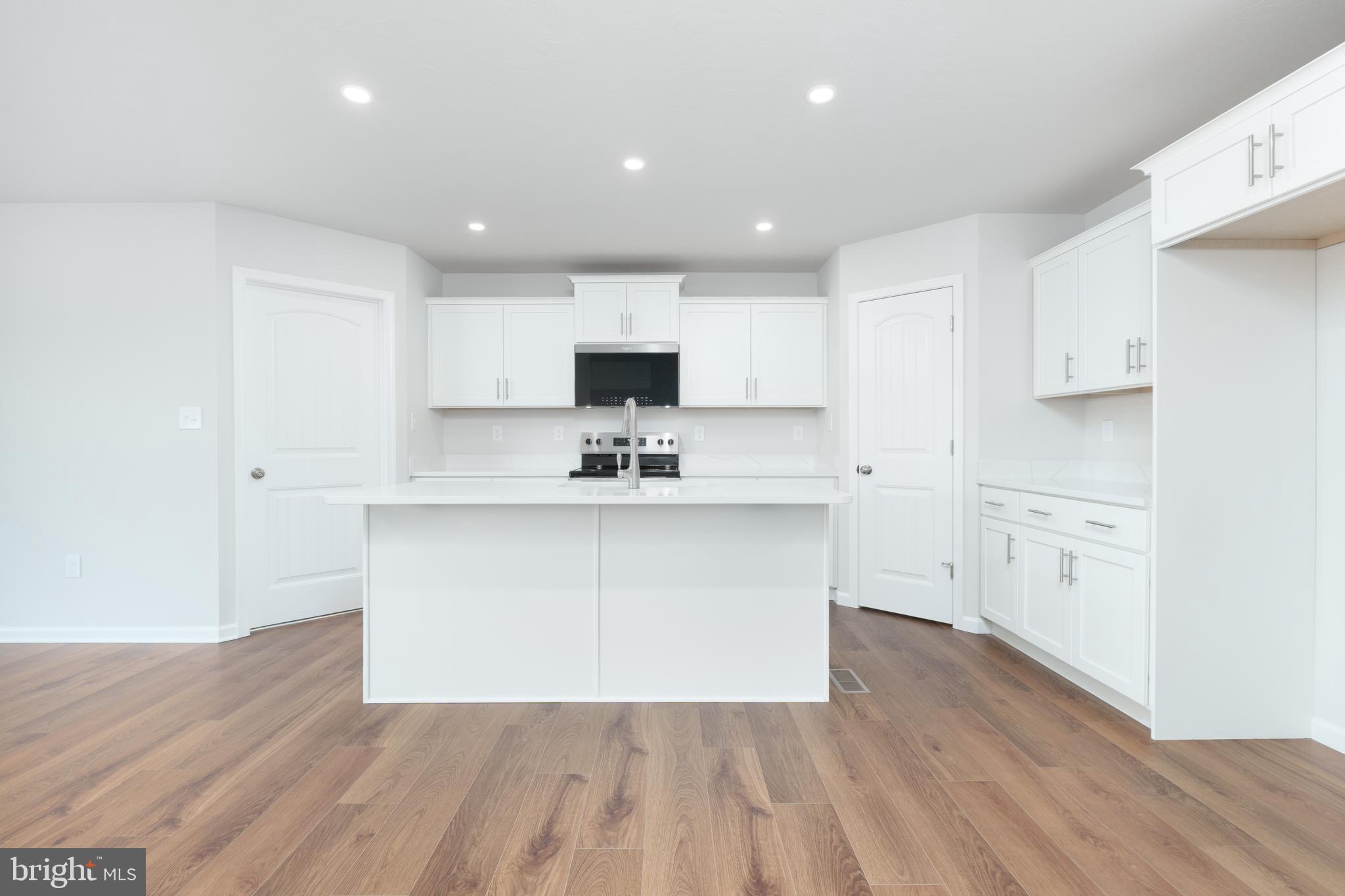 DEERFIELD - Residential