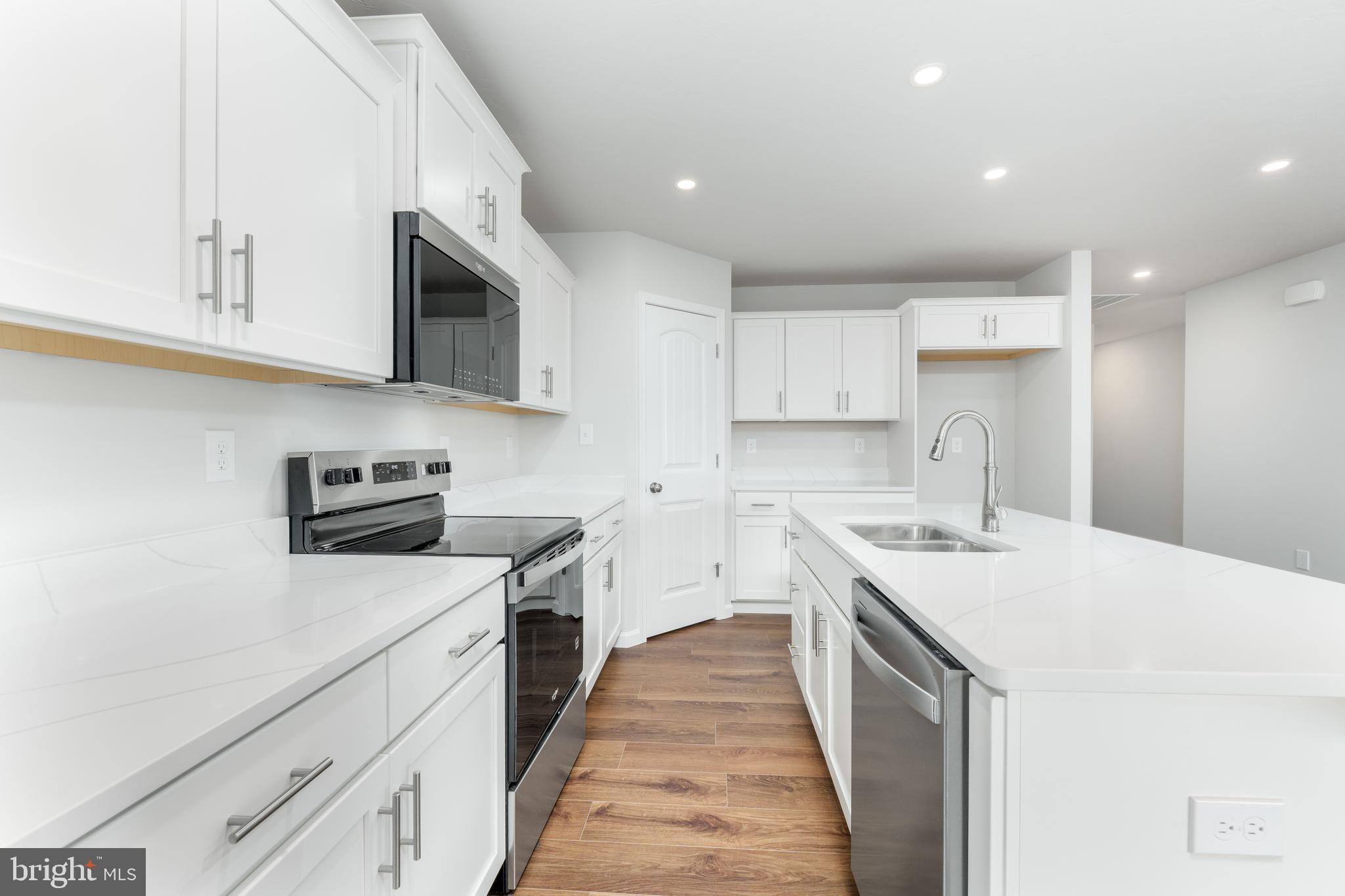 DEERFIELD - Residential