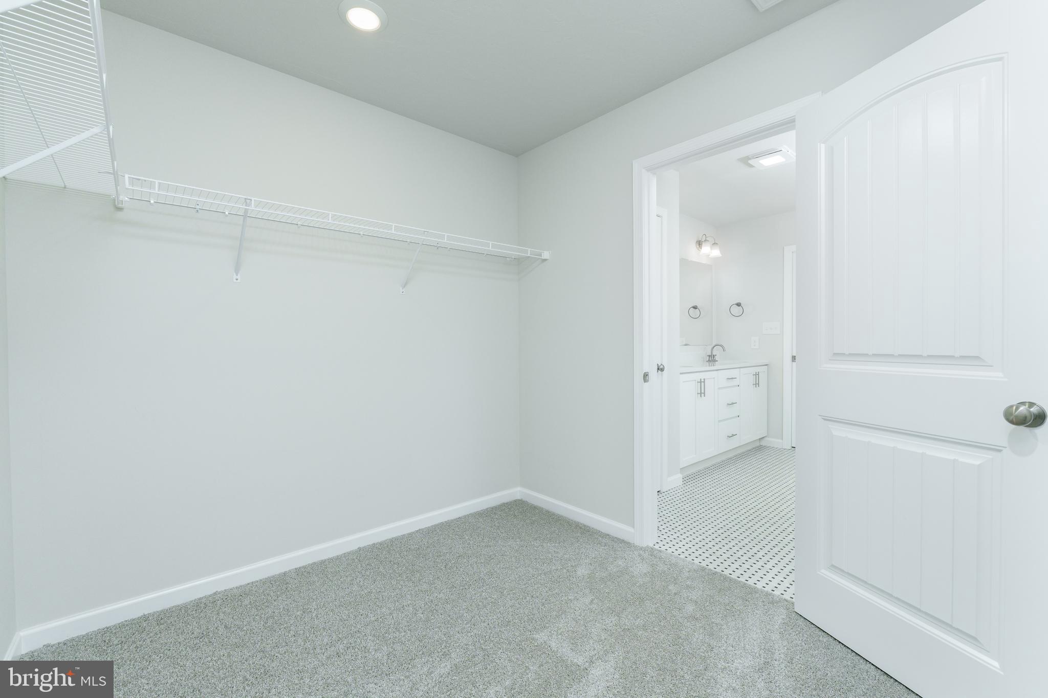 DEERFIELD - Residential