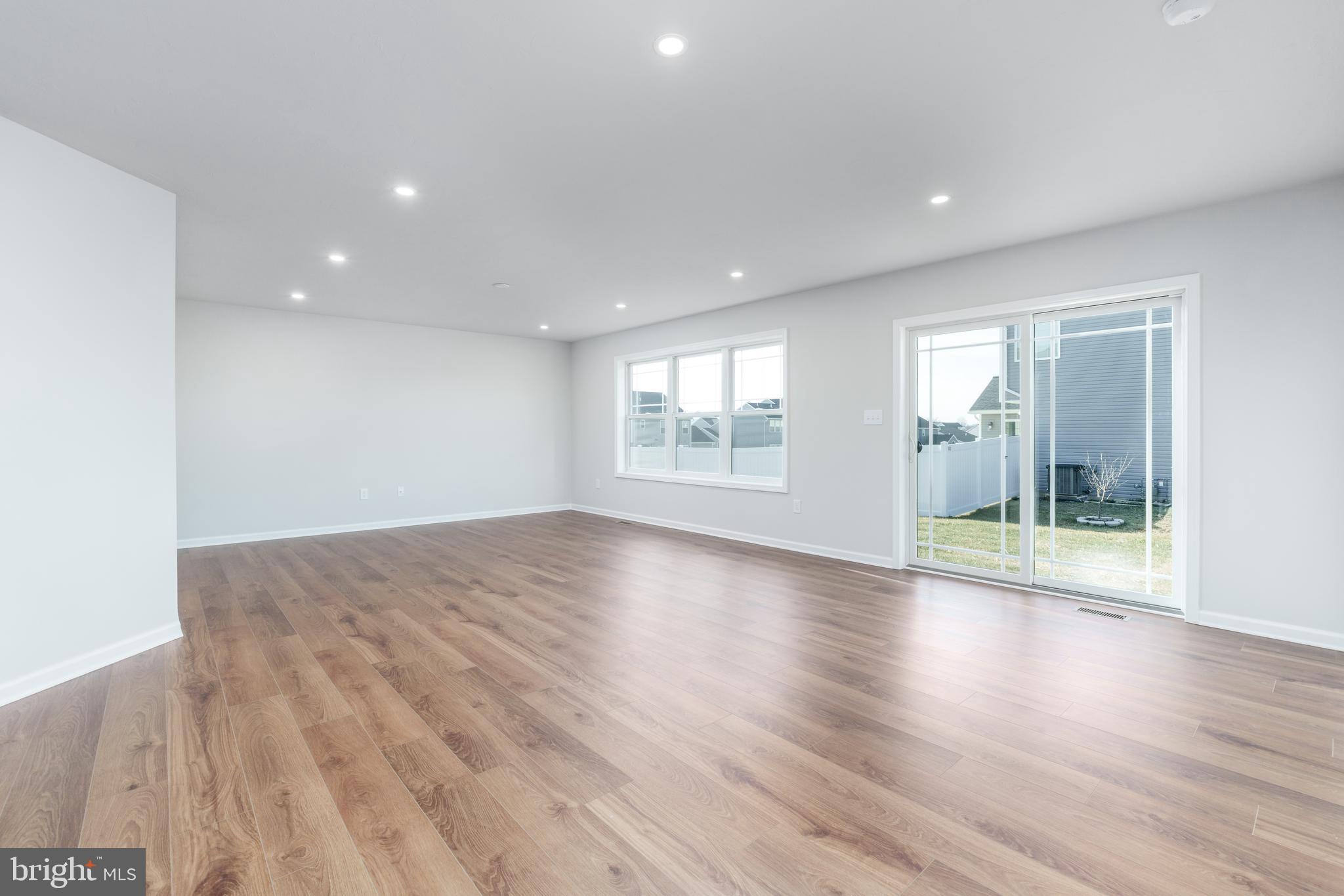 DEERFIELD - Residential