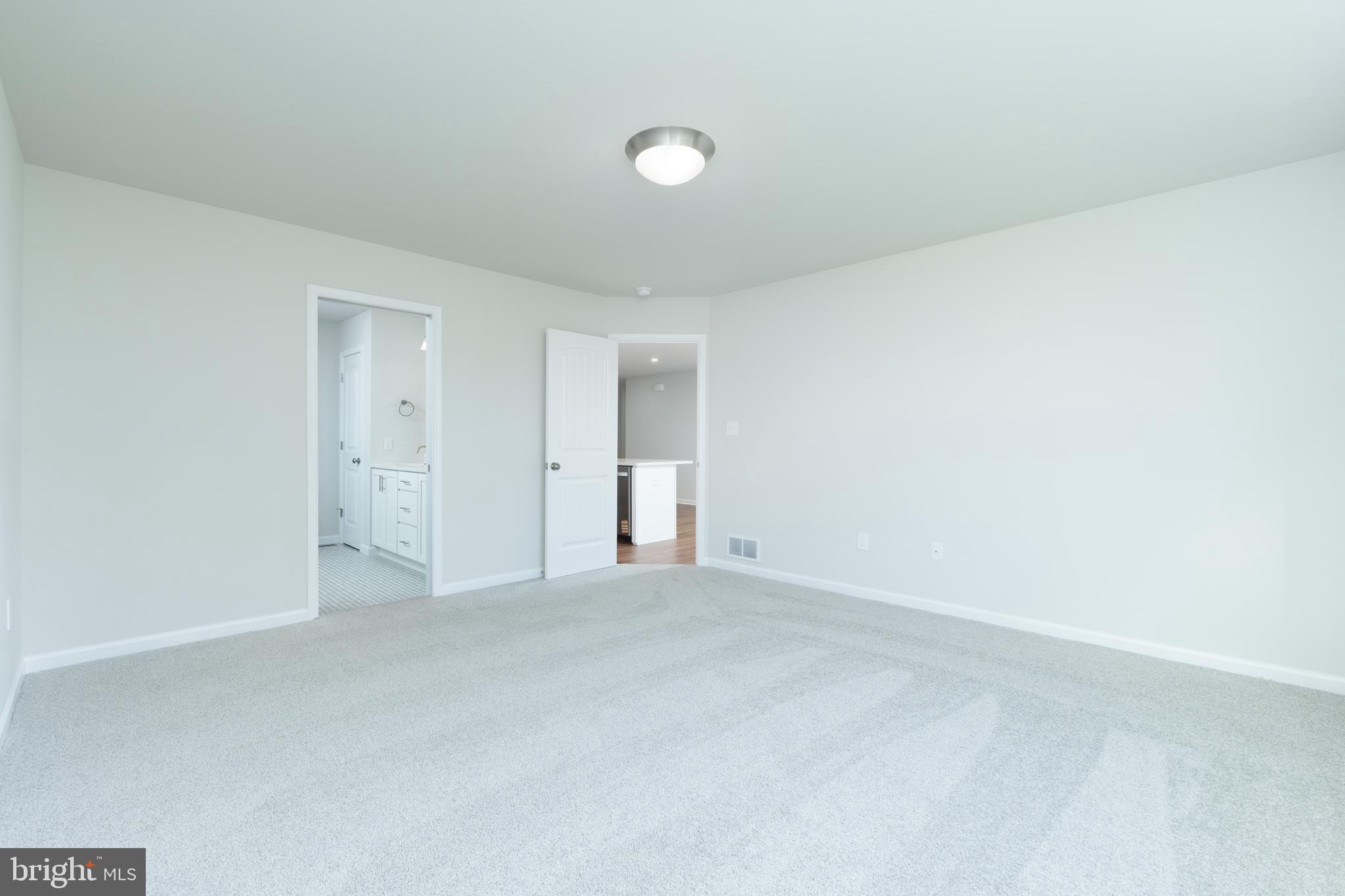 DEERFIELD - Residential