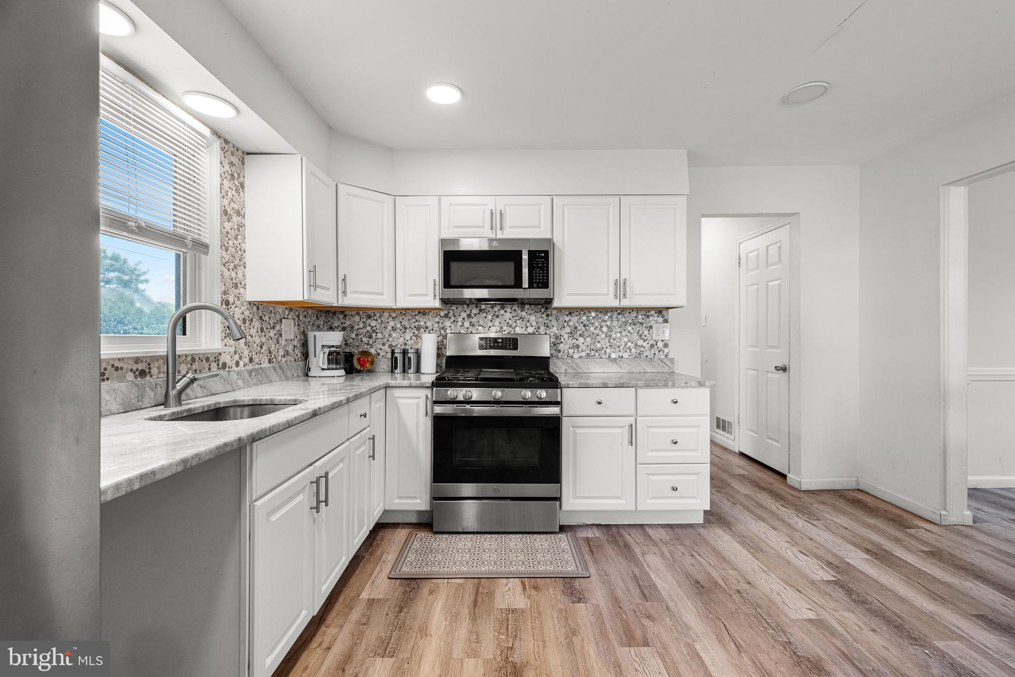 127 WEDGEFIELD DRIVE