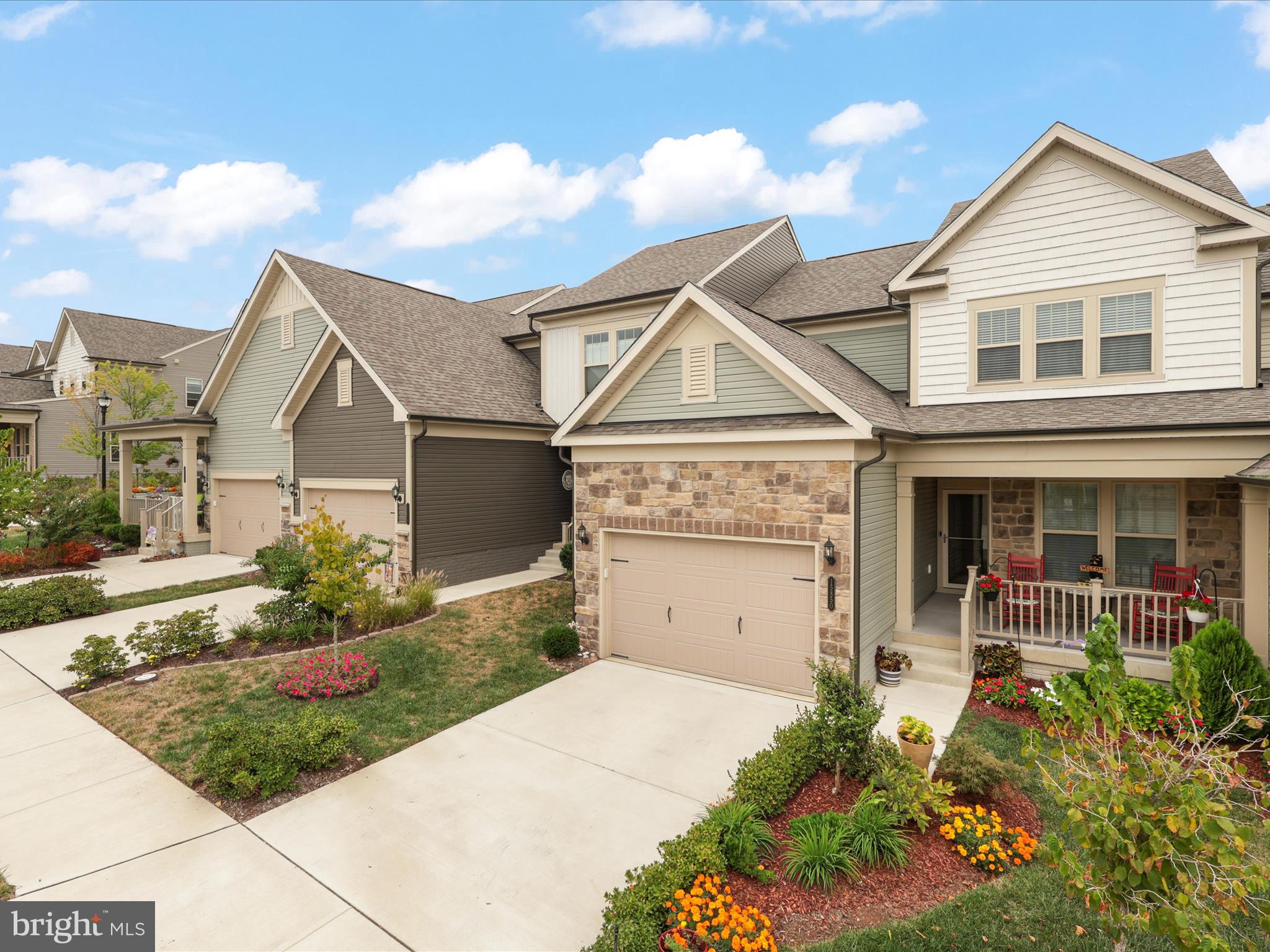 15850 LAVENDER WOODS LANE