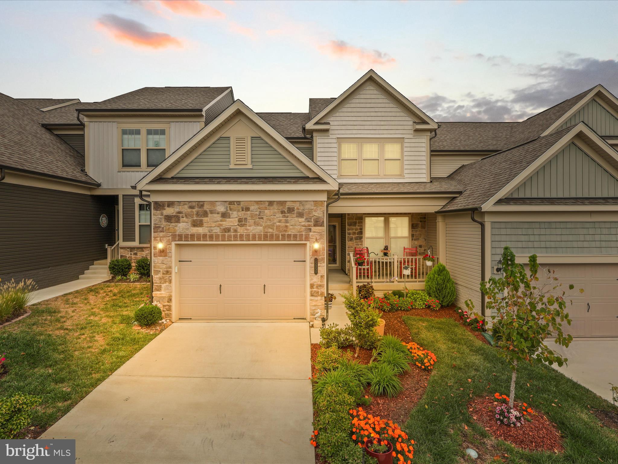 15850 LAVENDER WOODS LANE