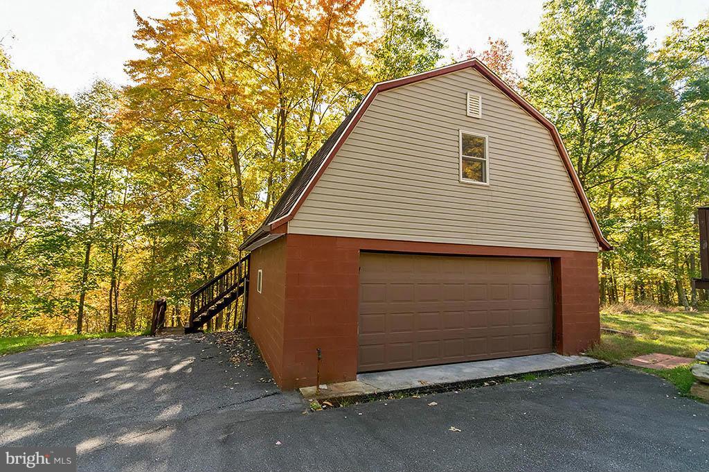 VALLEY HIGH TIMBER FARMS - Residential