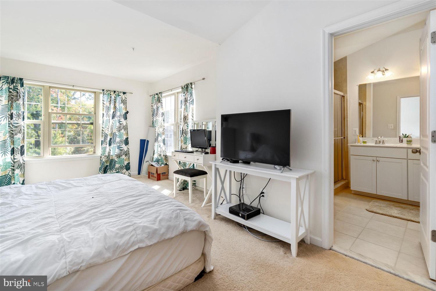 RAVENHURST - Residential