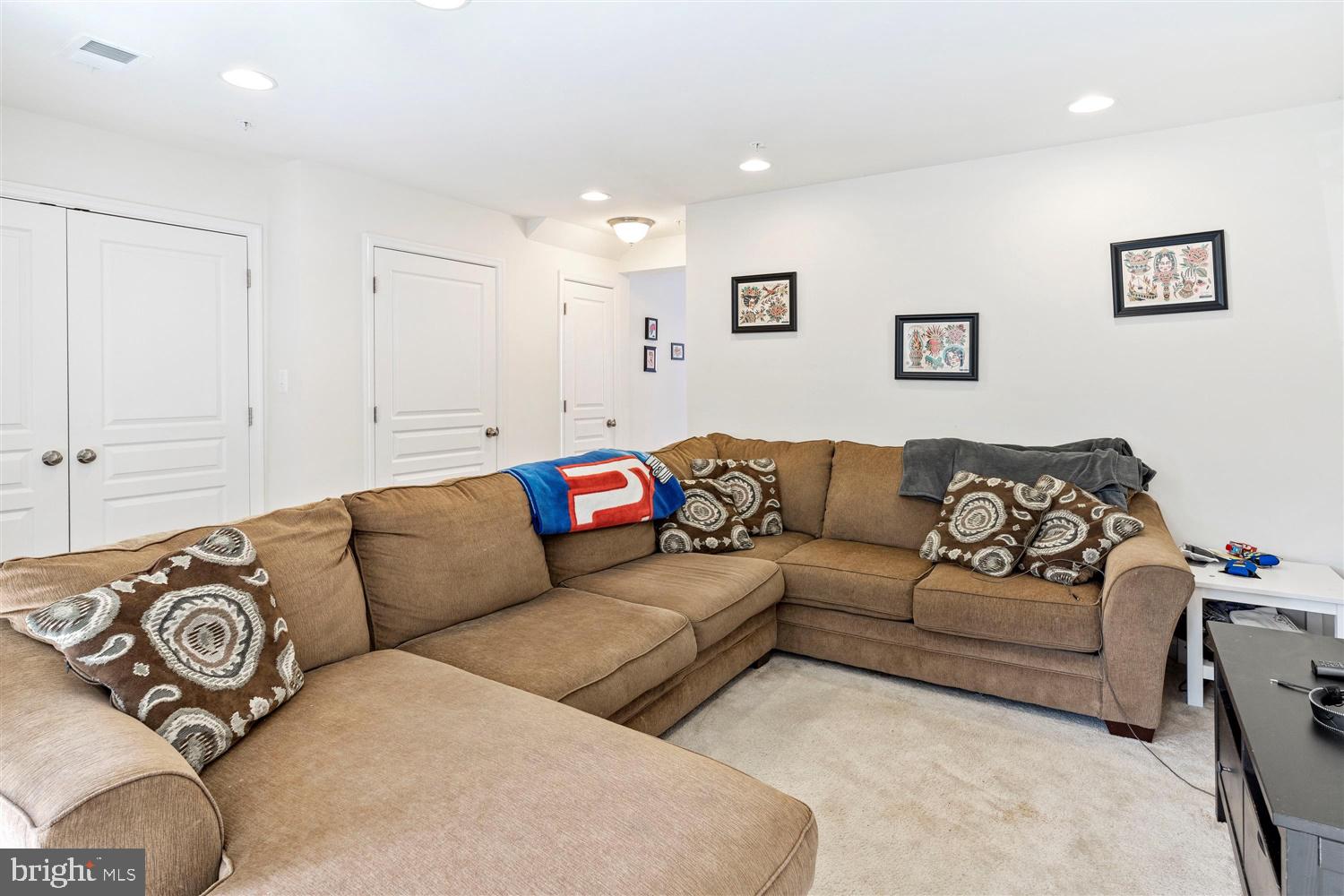 RAVENHURST - Residential