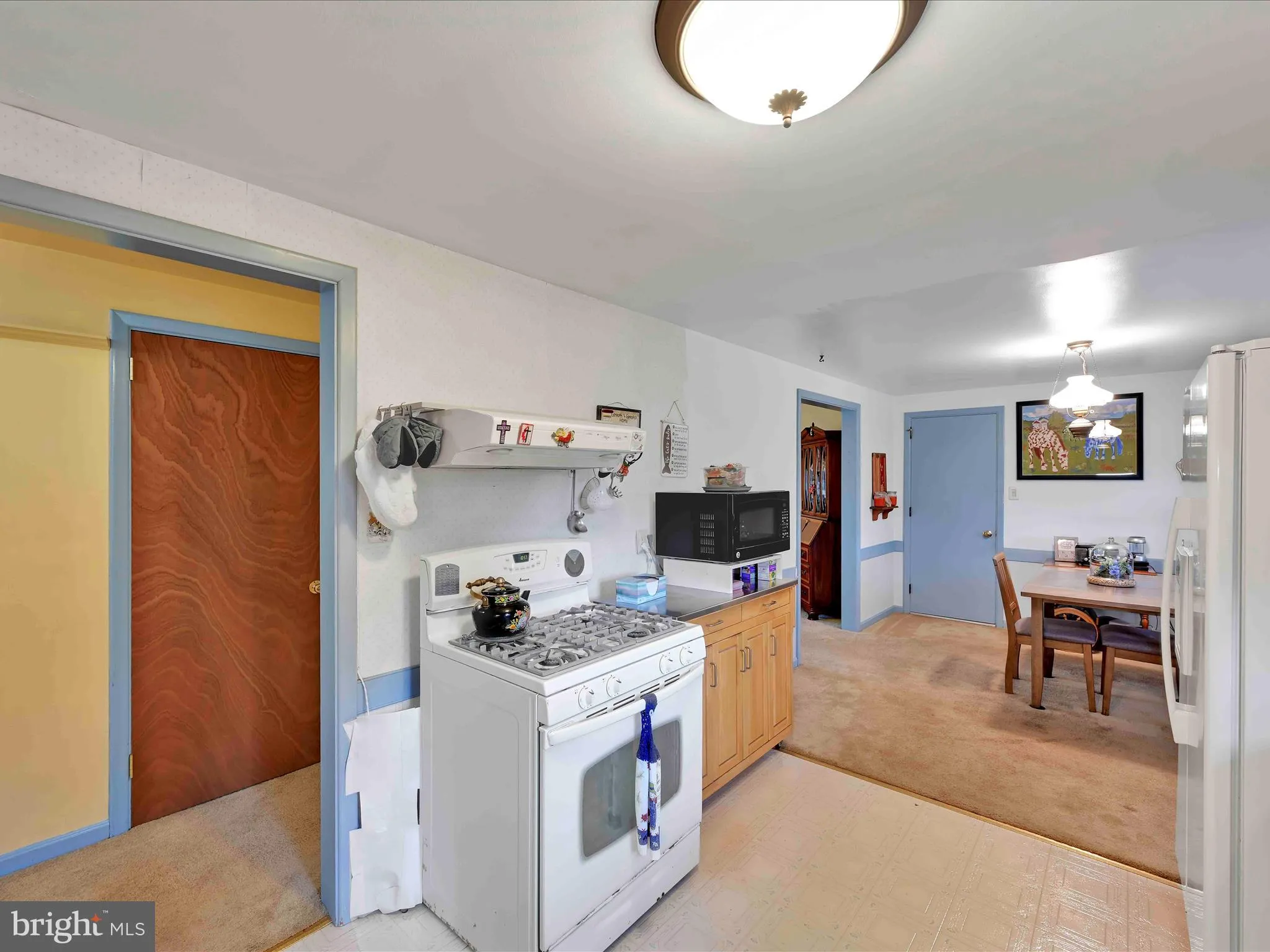 Lancaster, Pennsylvania 17603, United States, 3 Bedrooms Bedrooms, ,1 BathroomBathrooms,Residential,Active,198661