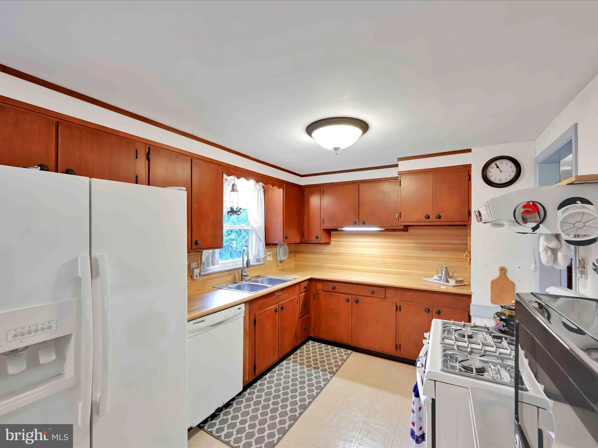 Lancaster, Pennsylvania 17603, United States, 3 Bedrooms Bedrooms, ,1 BathroomBathrooms,Residential,Active,198661