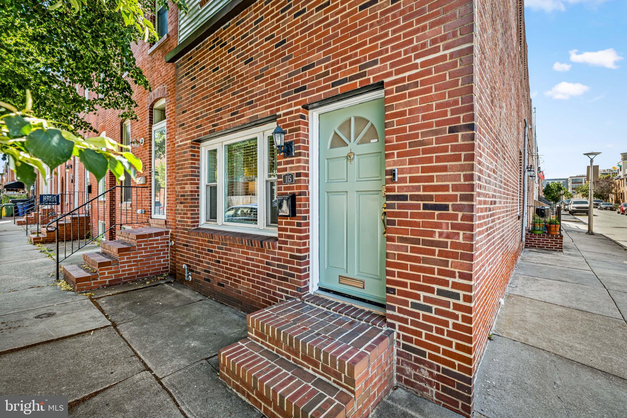 115 W FORT AVENUE