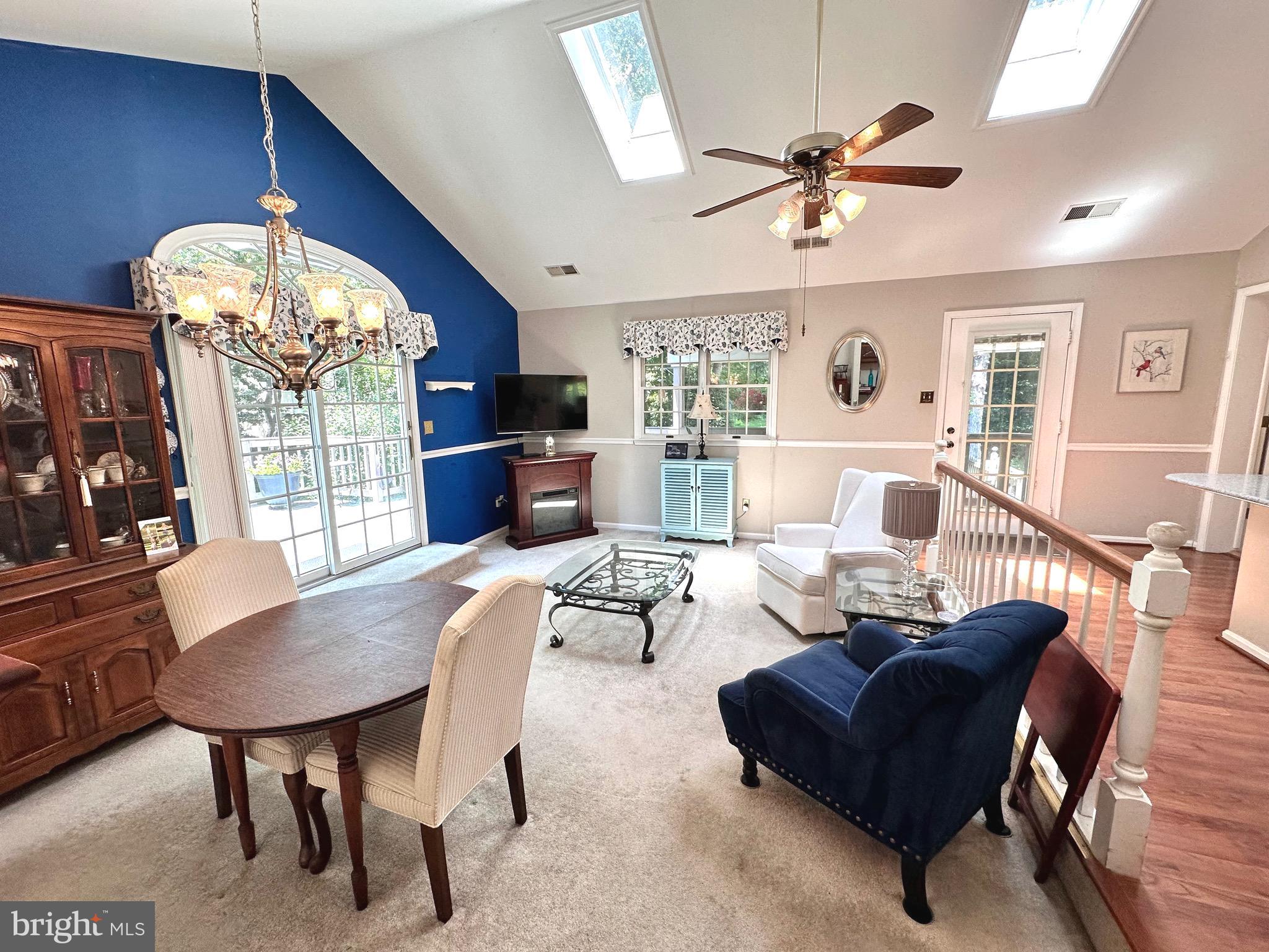 7131 MURRAY LANE