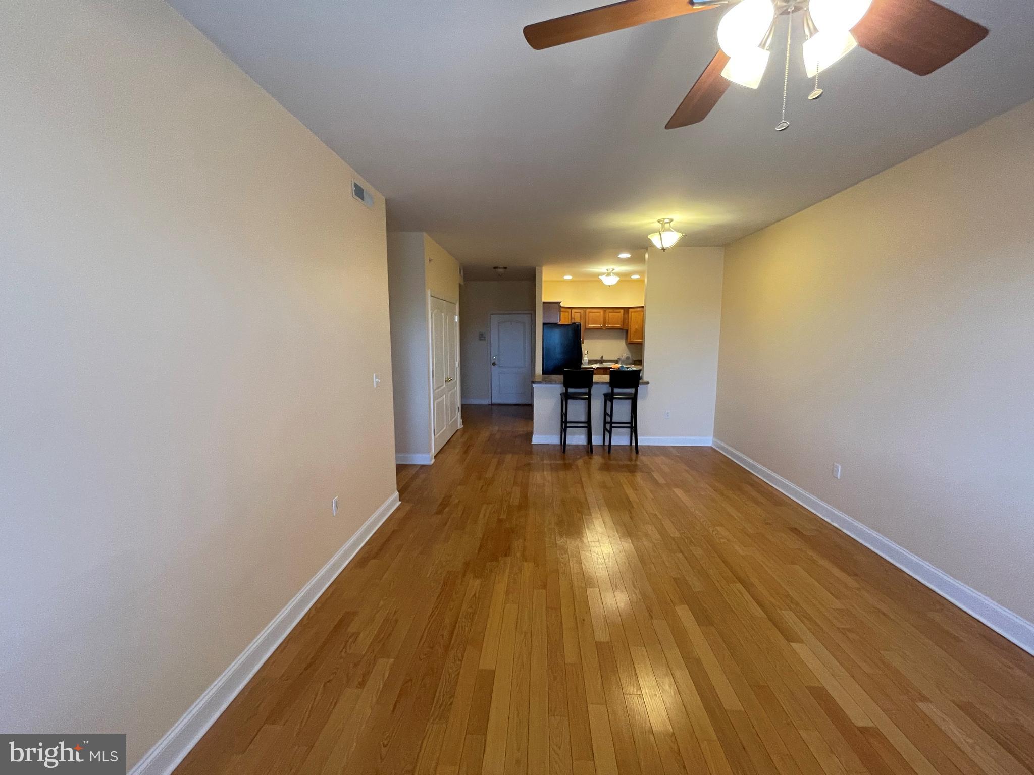 CANALS END - Residential